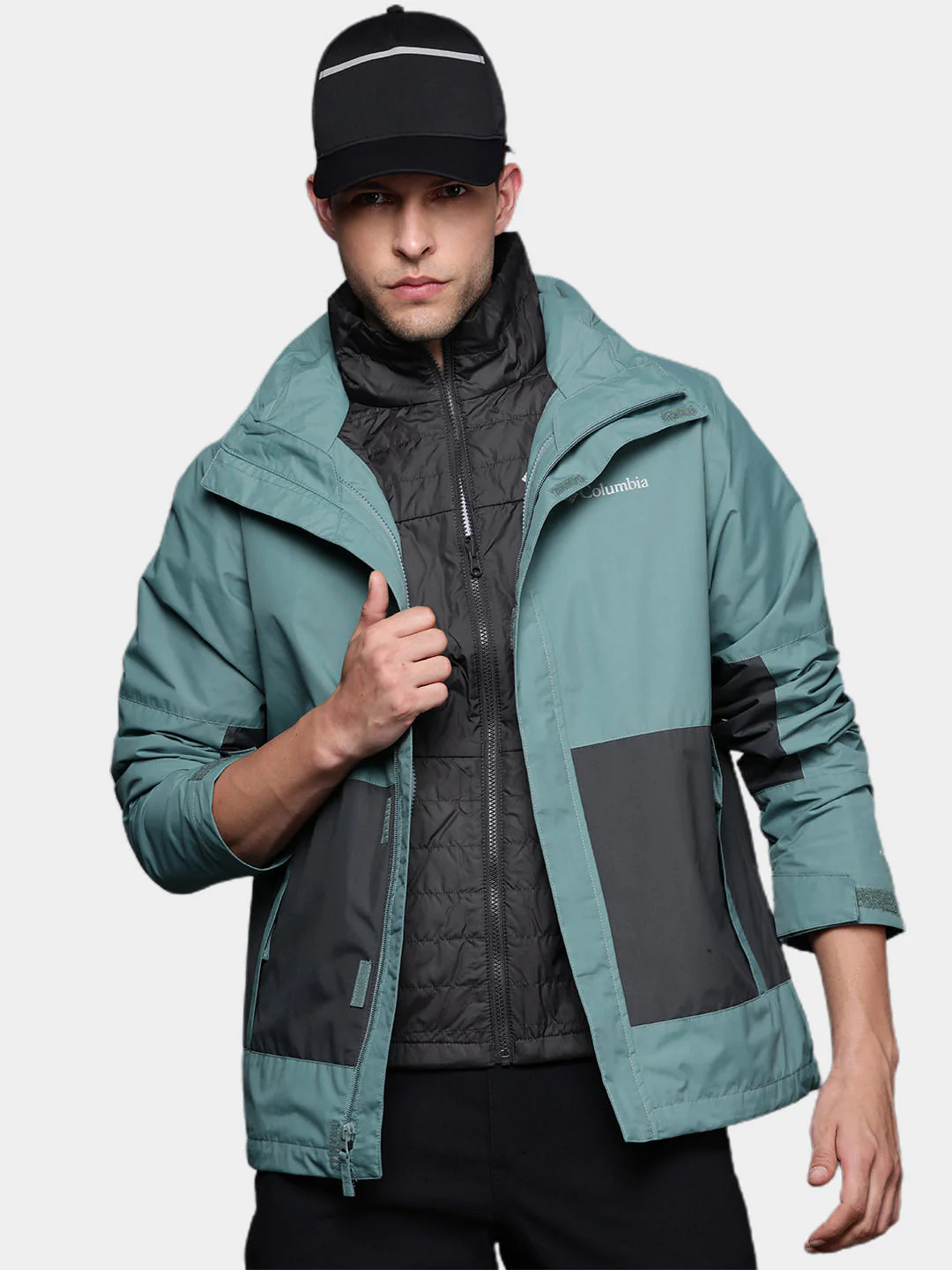 Columbia Men Green Agate Alley Interchange Jacket - Image 9