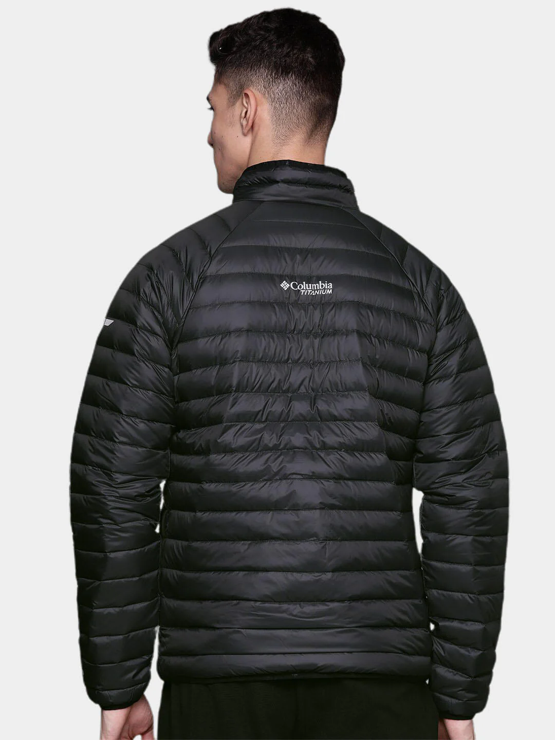 Columbia Men Black Alpha Trail Down Jacket - Image 9