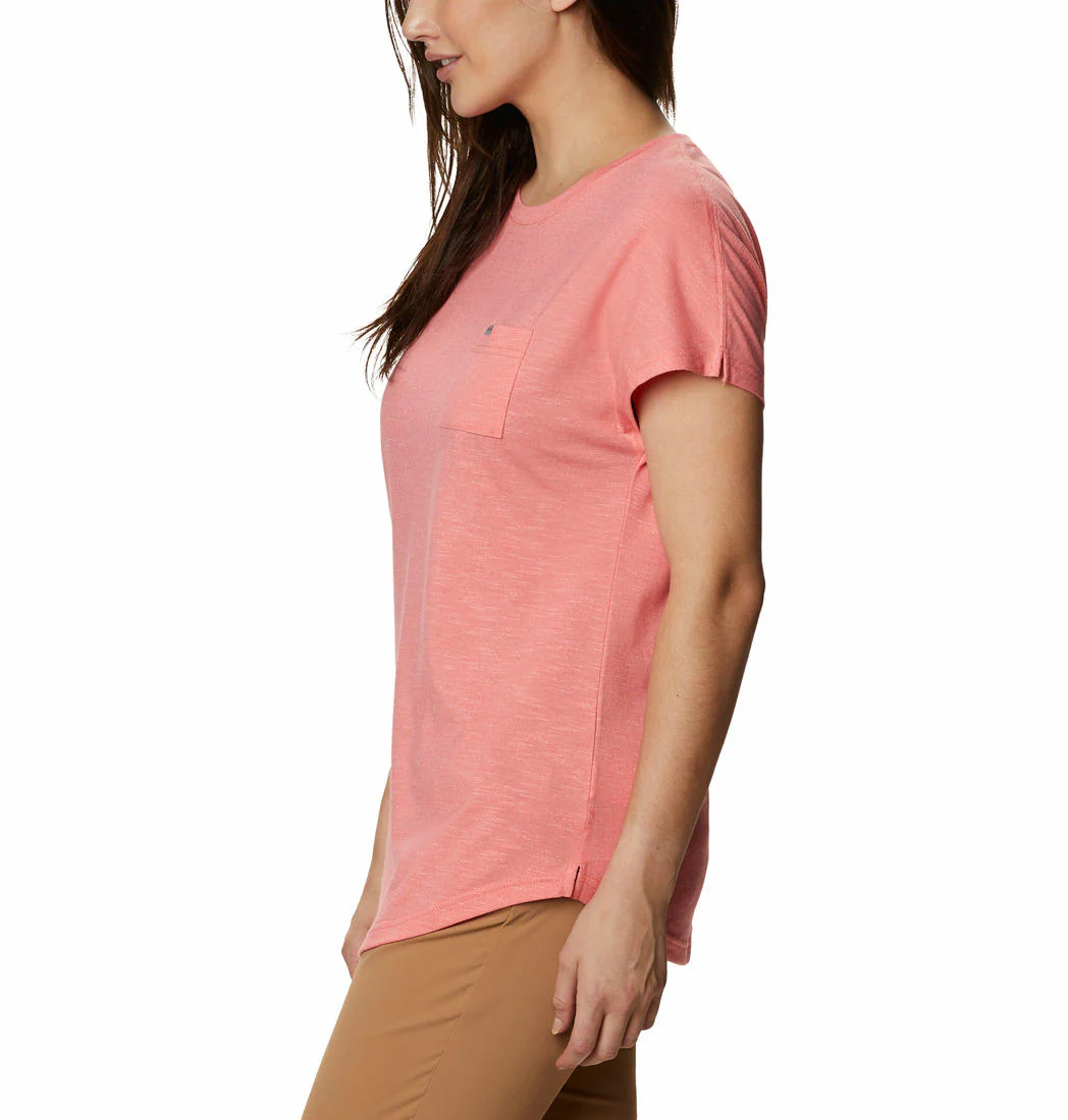 Columbia Women Red Cades Cape Tee - Image 4