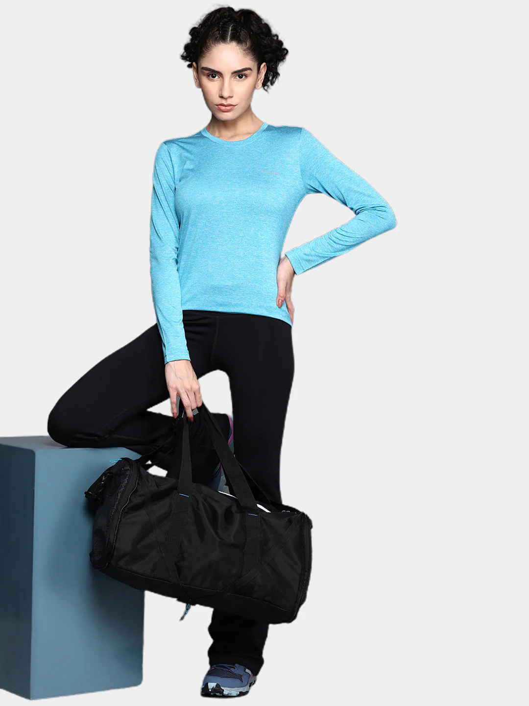 Columbia Women Blue Columbia Hike LS Shirt - Image 10