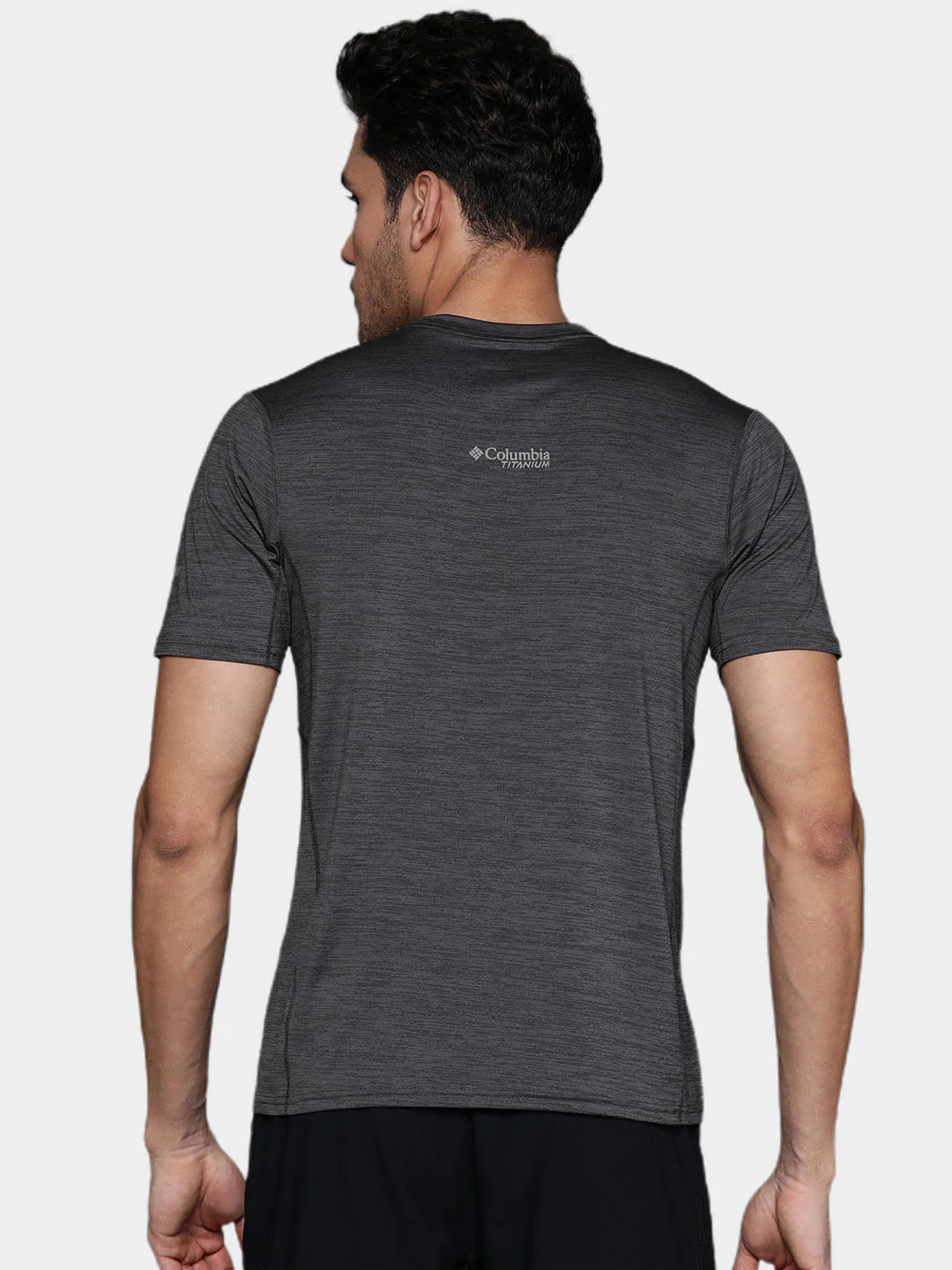 Columbia Men Black M Titan Pass Graphic Tee - Image 9
