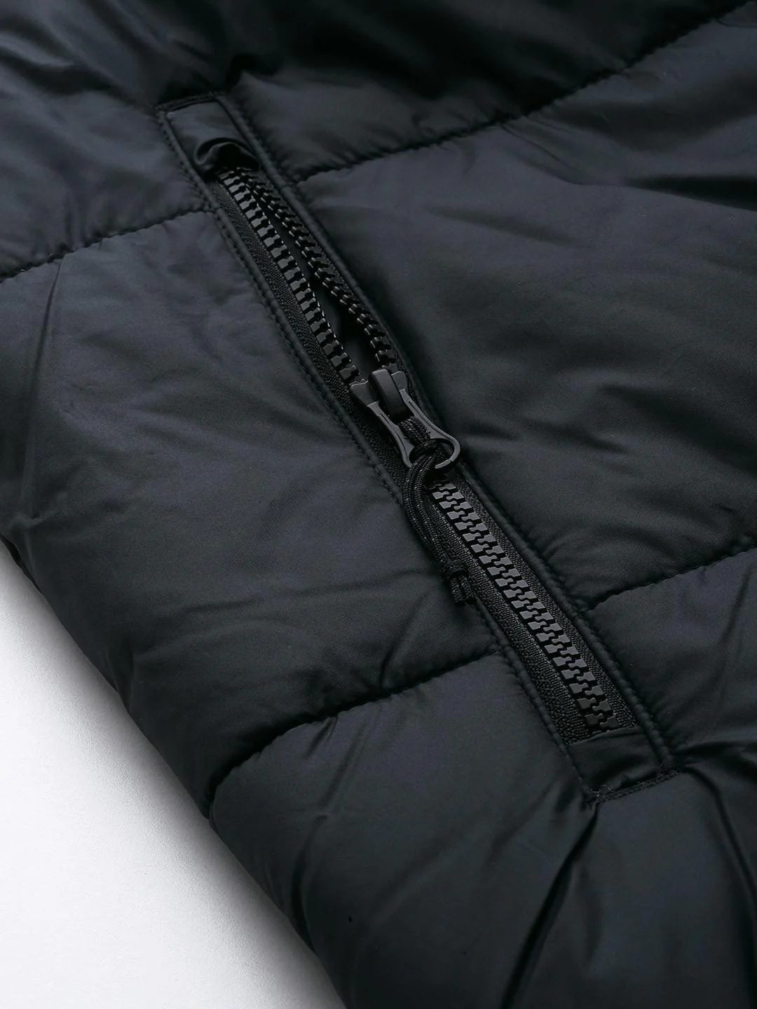 Columbia Men Black Pike Lake Parka - Image 8