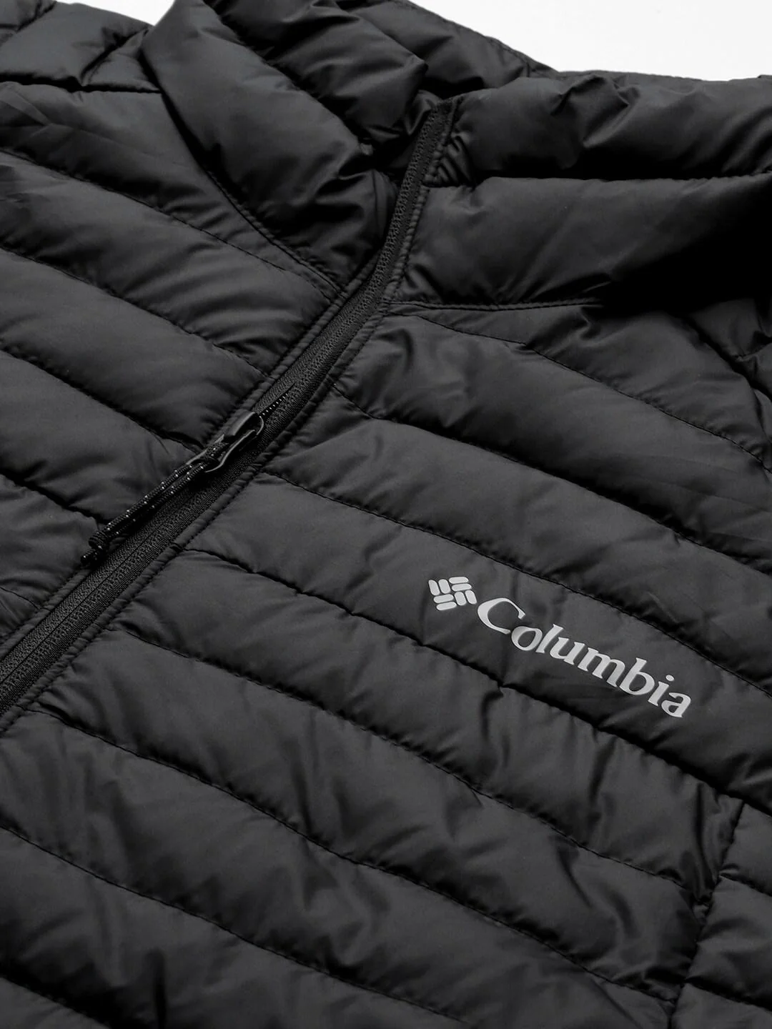 Columbia Men Black Silver Falls Vest - Image 10