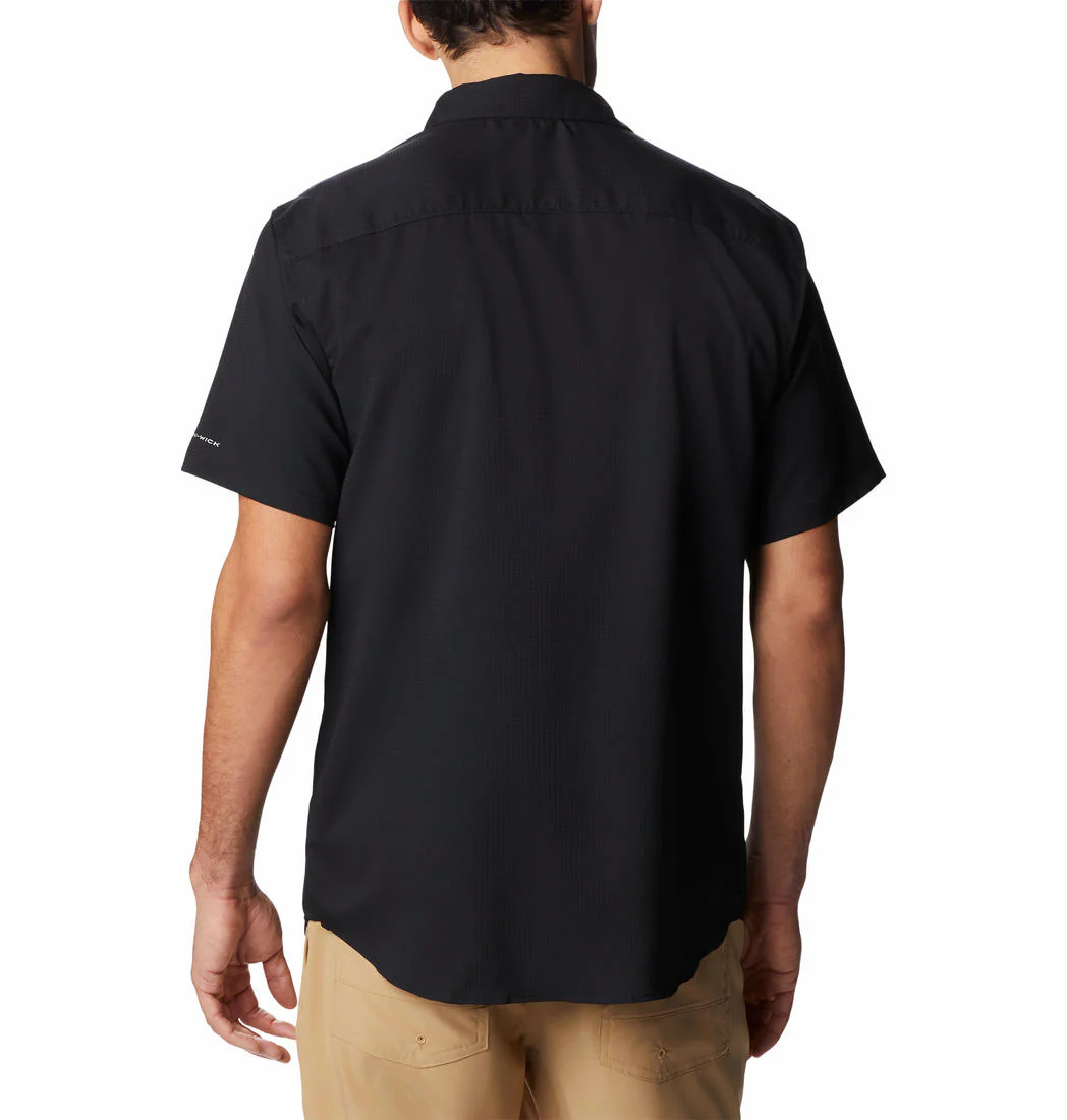 Columbia Men Black Utilizer II Solid Short Sleeve Shirt (Sun Protection) - Image 6