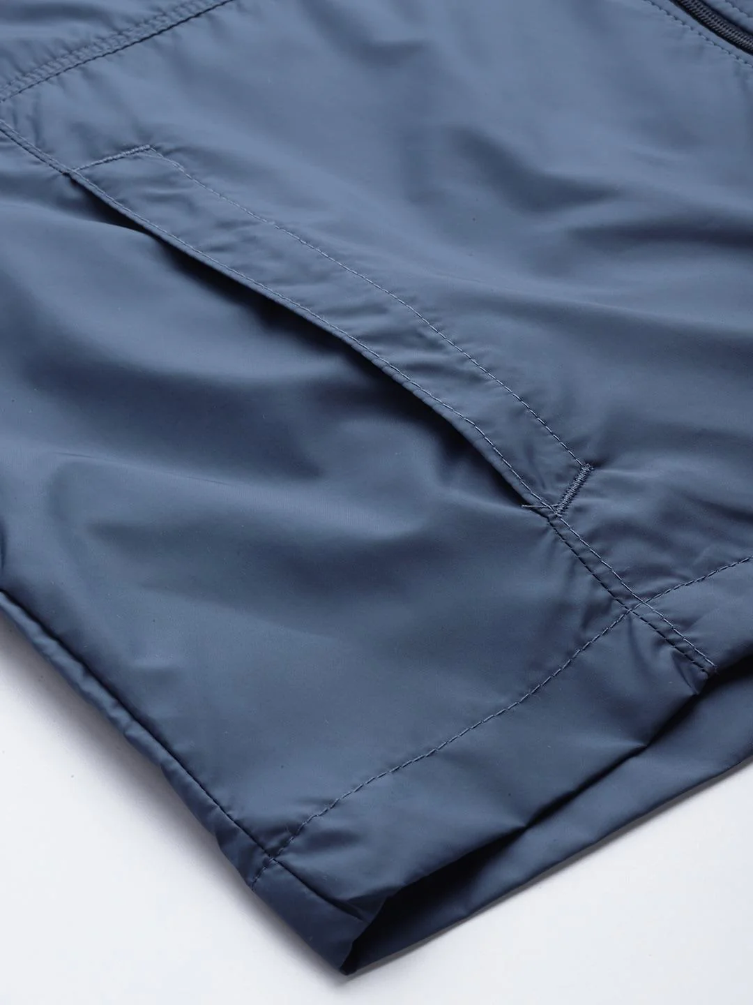 Columbia Men Blue Flashback Windbreaker - Image 8