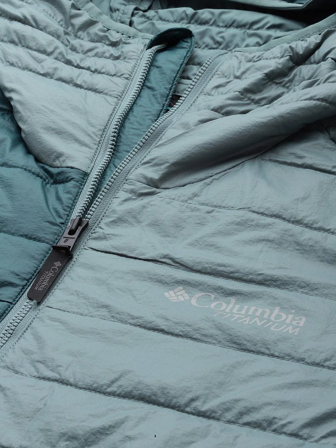 Columbia Men Blue Platinum Peak Hooded Jacket - Image 7