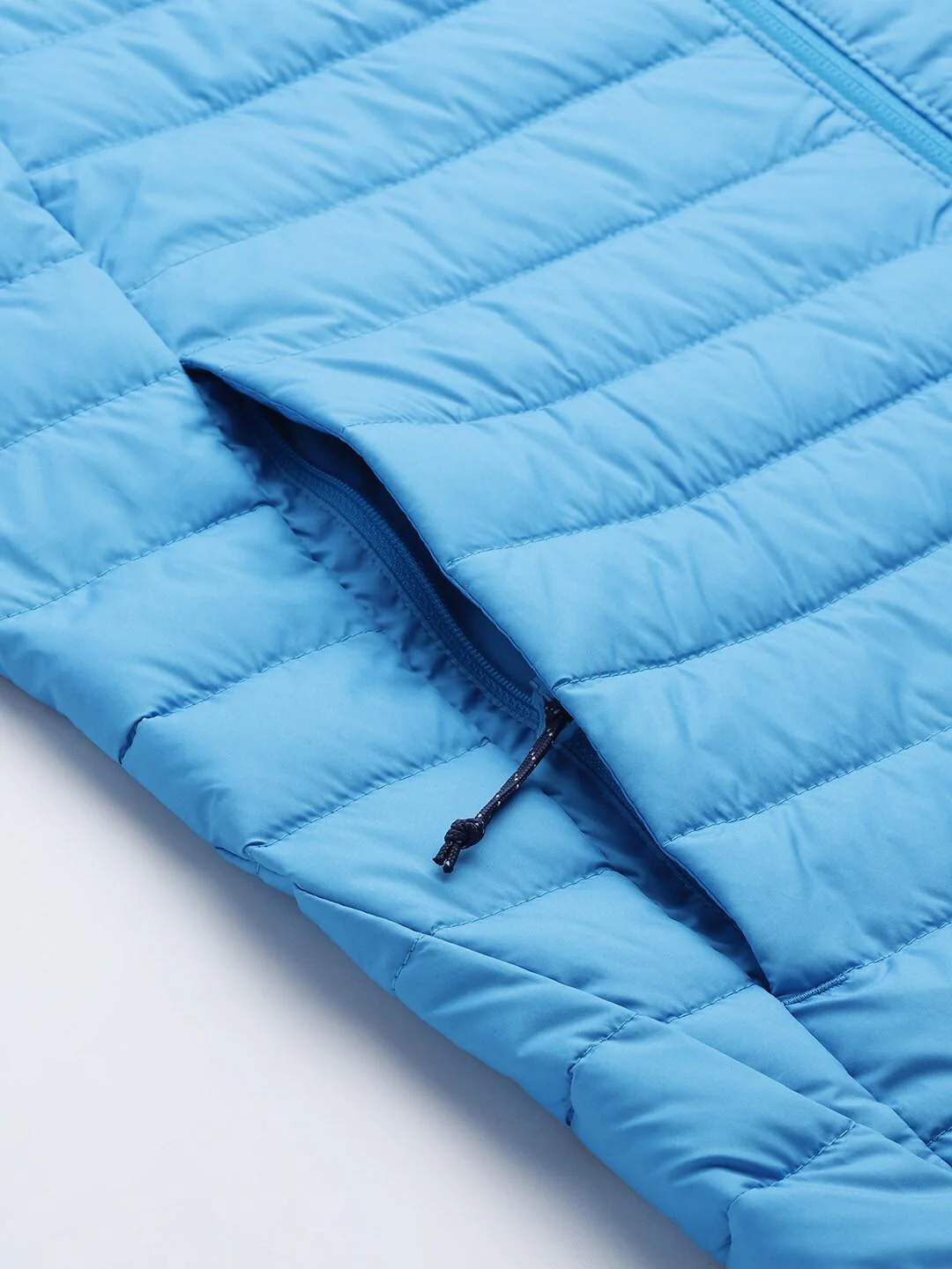 Columbia Men Blue Silver Falls Vest - Image 10