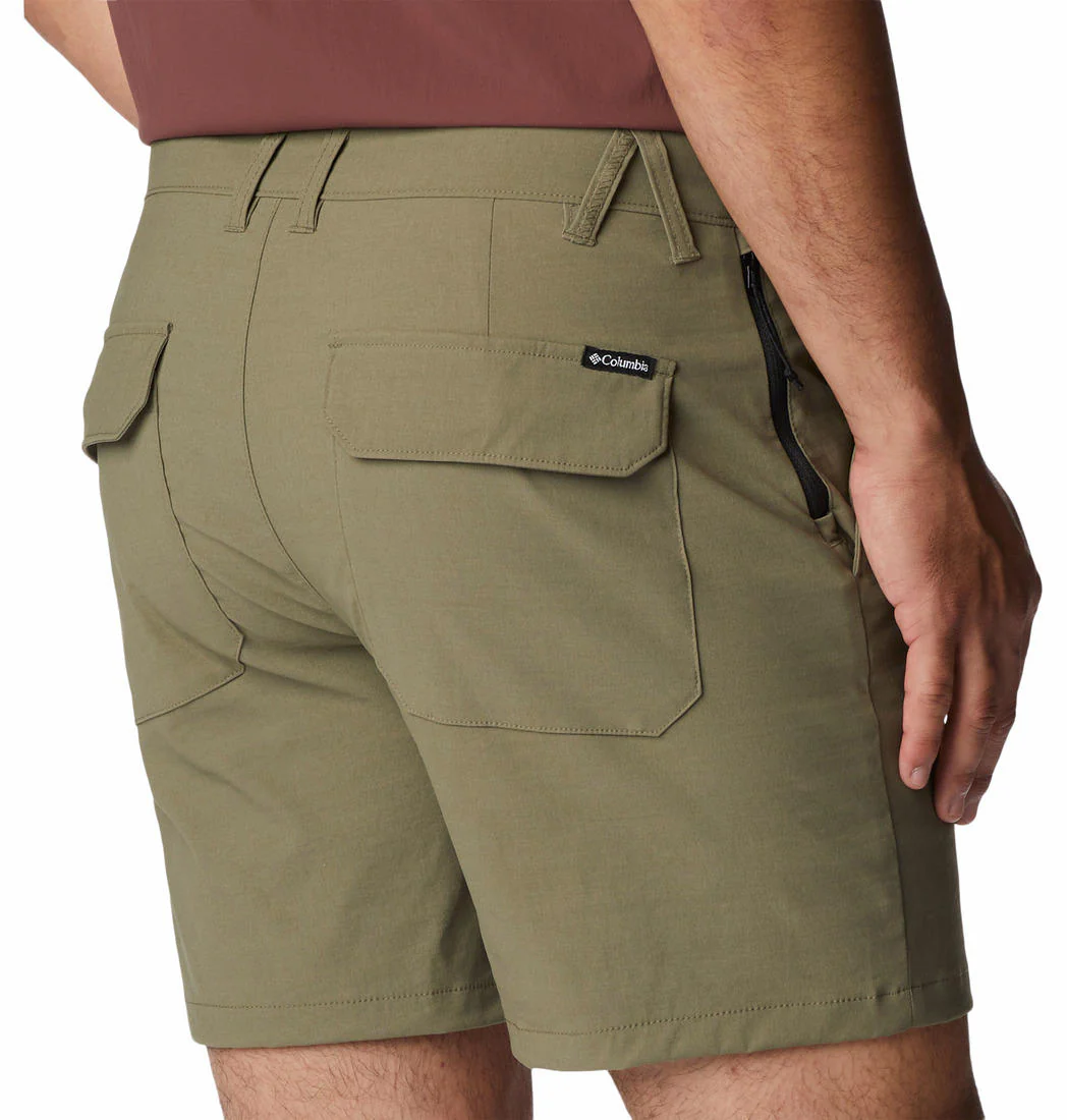 Columbia Men Green Canyon Gate Utility Short - Image 3