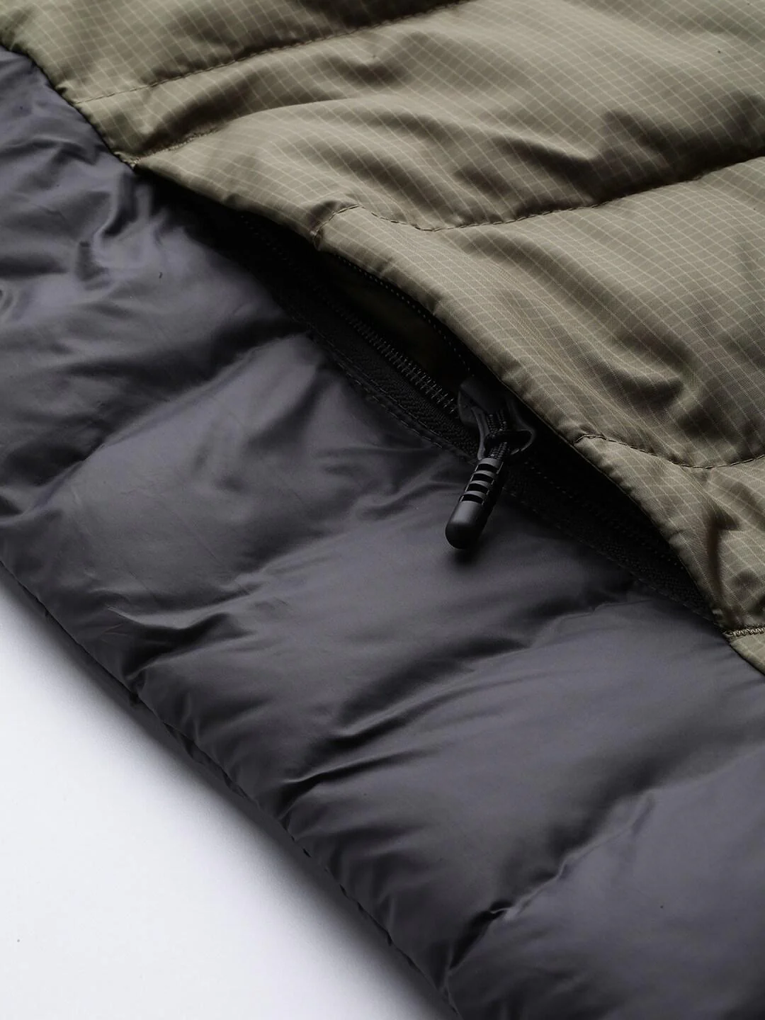 Columbia Men Green Labyrinth Loop Hooded Jacket - Image 8