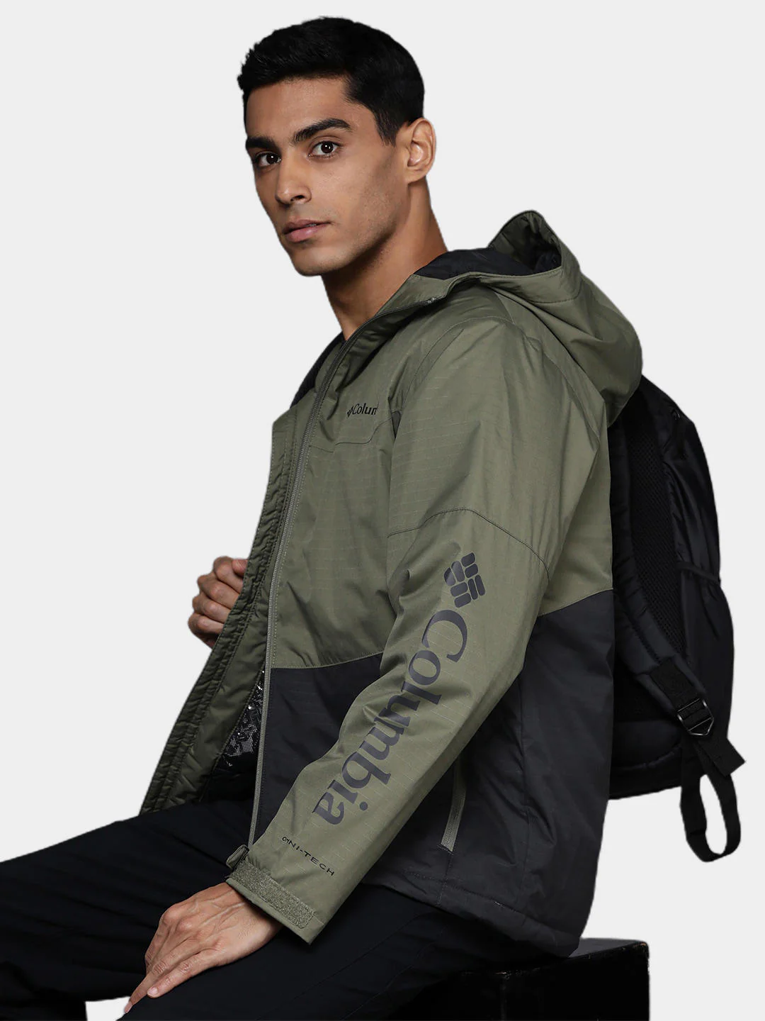 Columbia Men Green Point Park Insulated Jacket - Image 9