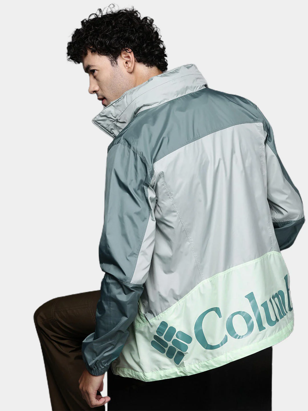 Columbia Men Green Point Park Windbreaker (Sun Protection) - Image 11