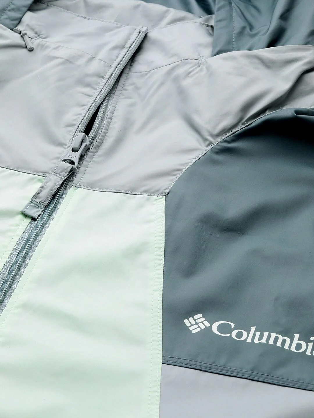 Columbia Men Green Point Park Windbreaker (Sun Protection) - Image 8