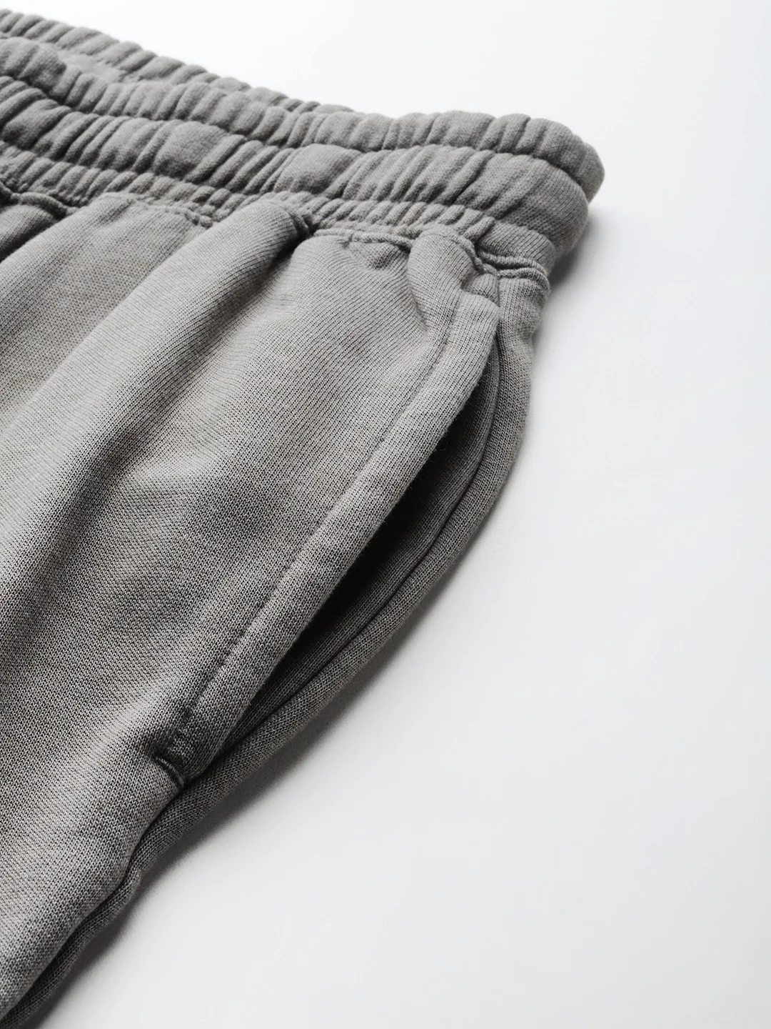 Columbia Men Grey Beaumount Jogger - Image 6