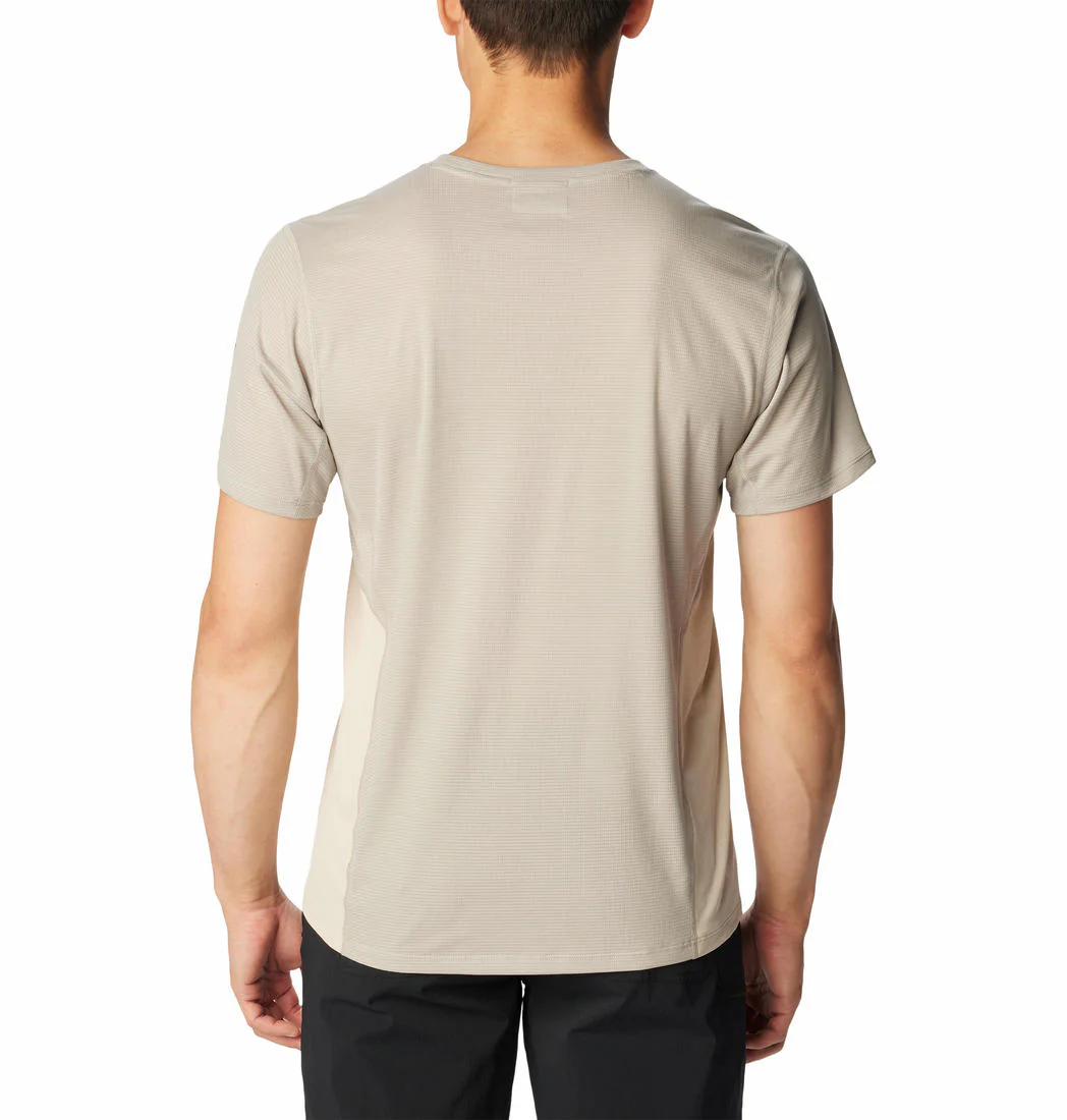 Columbia Men Grey Cirque River Graphic SS Crew - Image 3