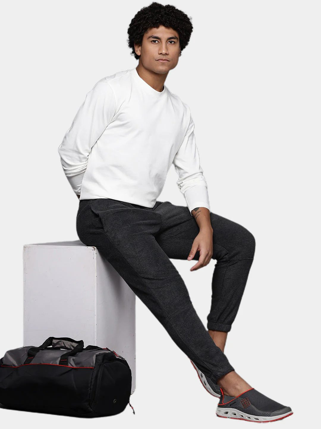 Columbia Men Grey Steens Mountain Pant - Image 9