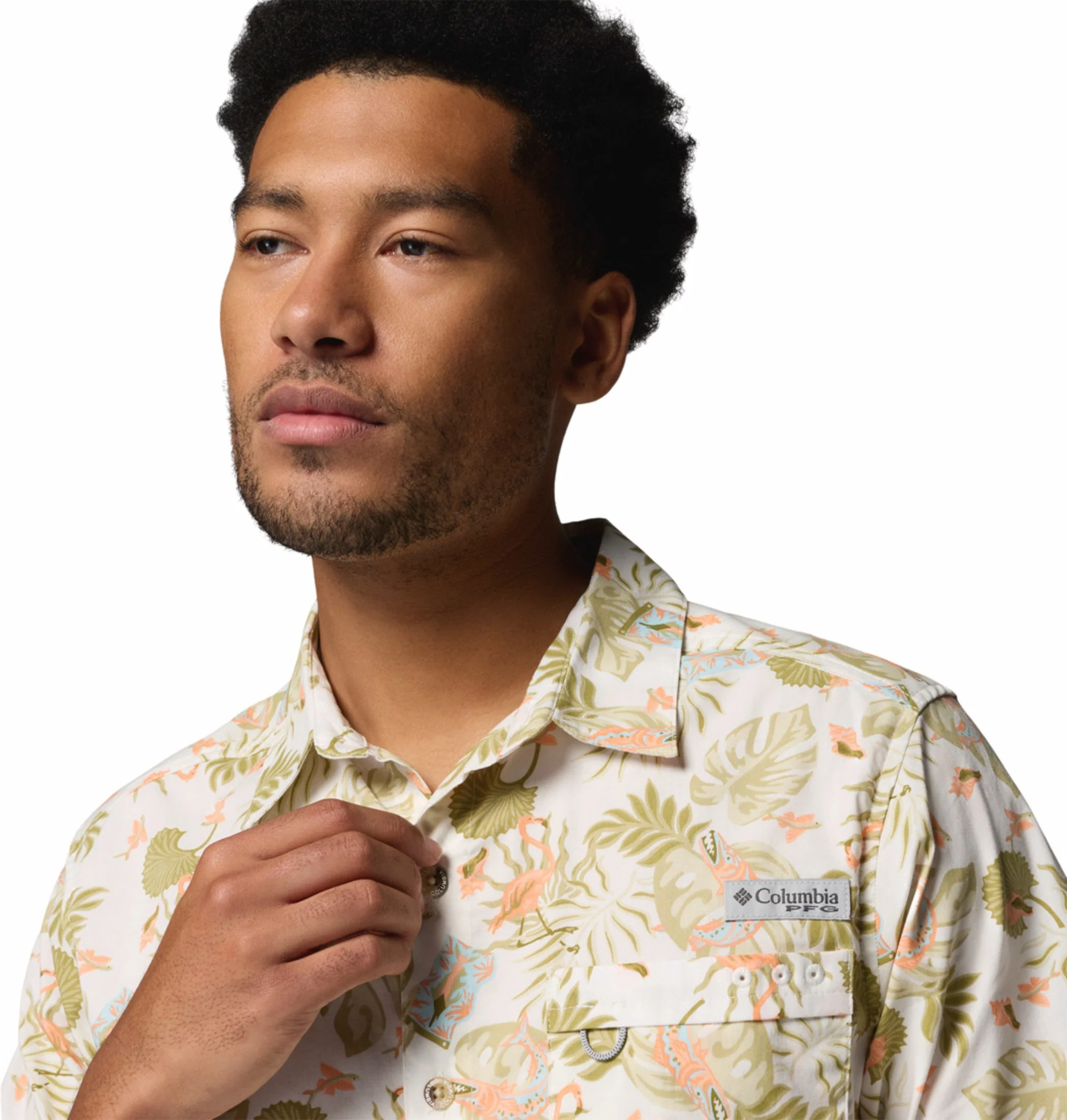 Columbia Men Off- White Wild Cast Camp Short Sleeve Shirt - Image 7