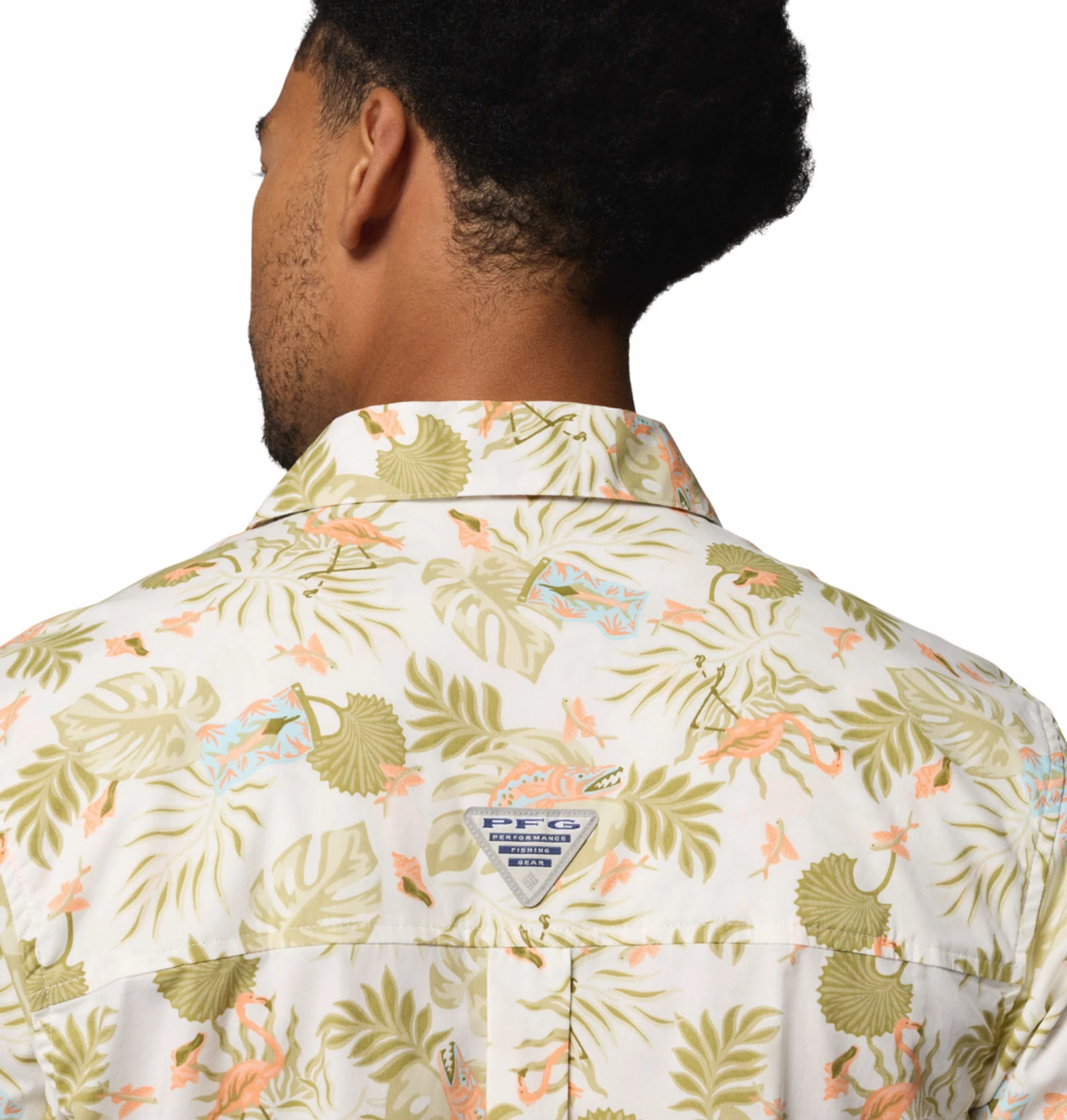 Columbia Men Off- White Wild Cast Camp Short Sleeve Shirt - Image 8
