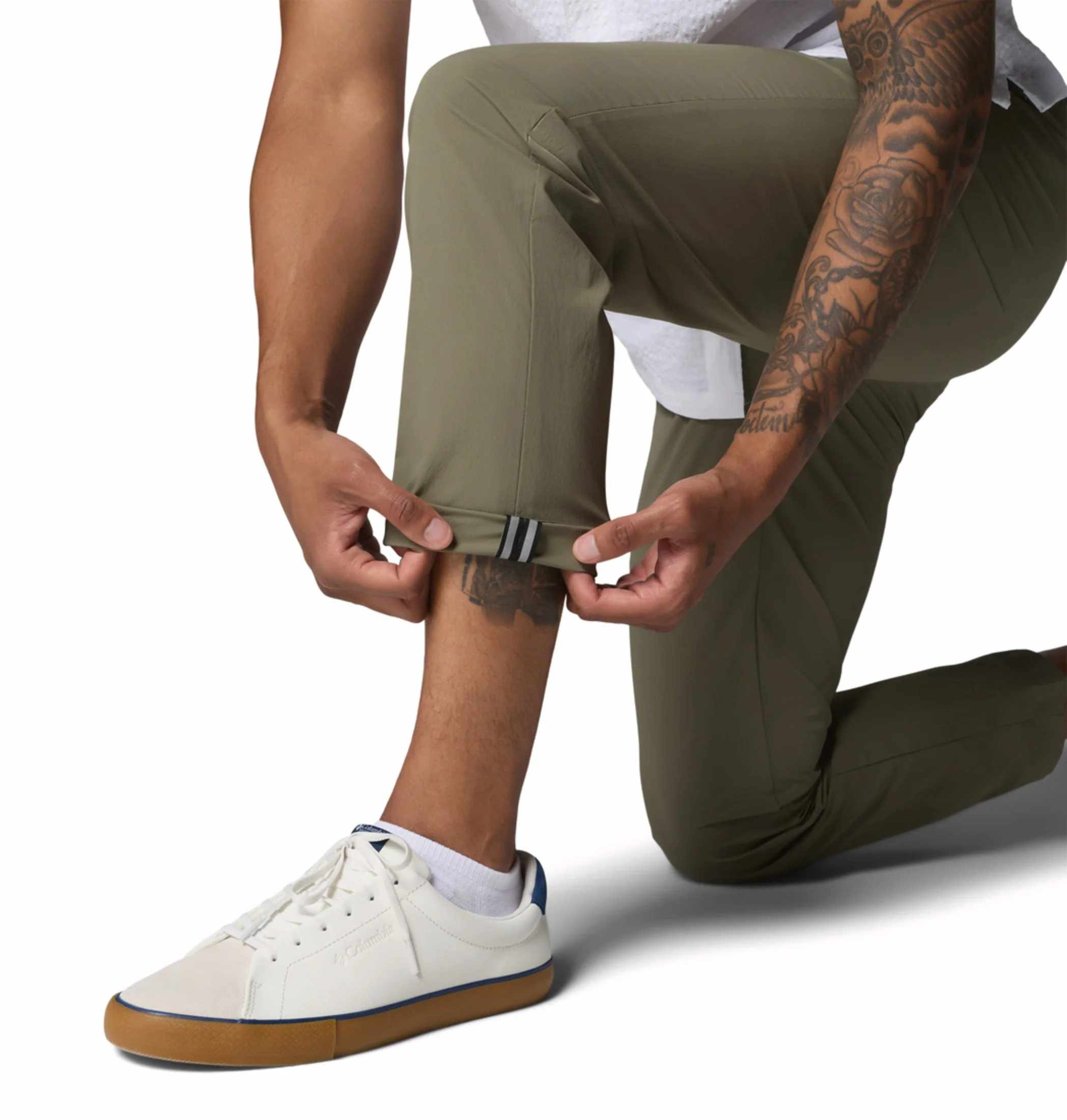 Columbia Men Olive Green Omni-Freeze ROC Lite Chino Pant - Image 10