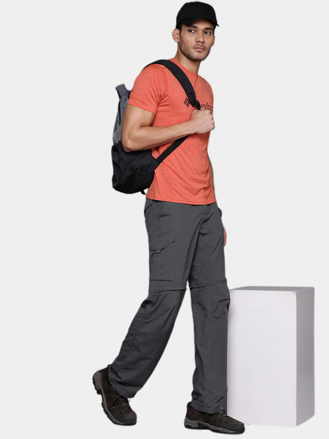 Columbia Men Orange M Titan Pass Graphic Tee - Image 9