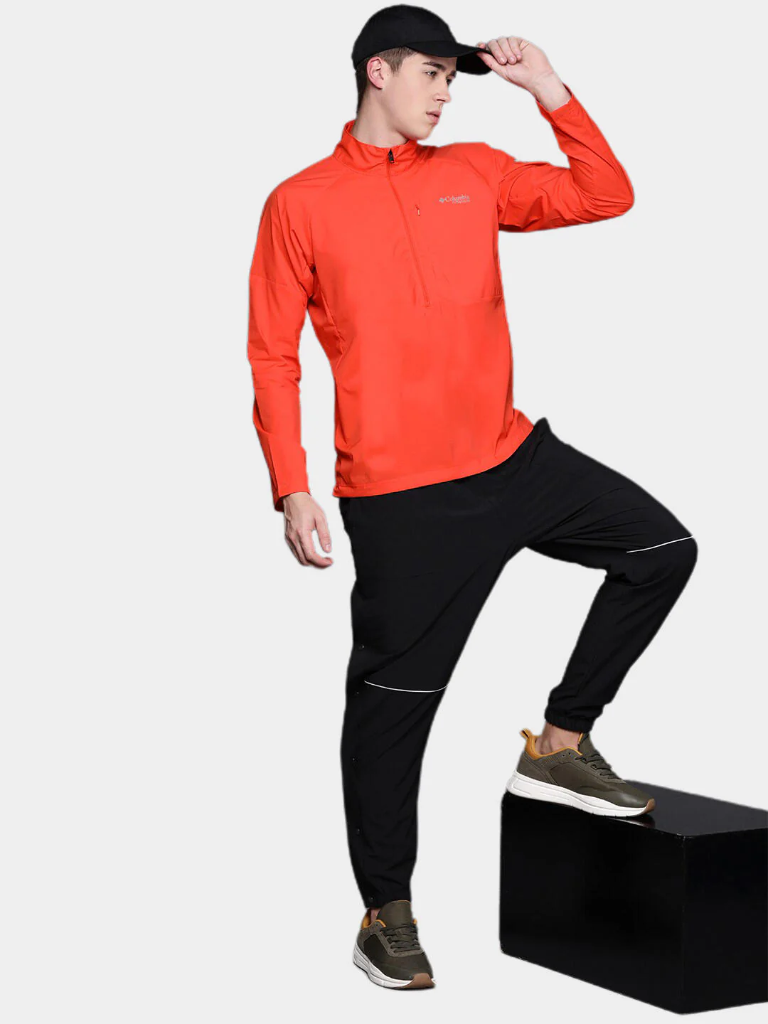 Columbia Men Orange M Titan Pass Lightweight 1/2 Zip - Image 10