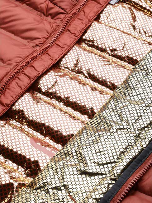Columbia Men Red Pebble Peak Down Jacket - Image 5