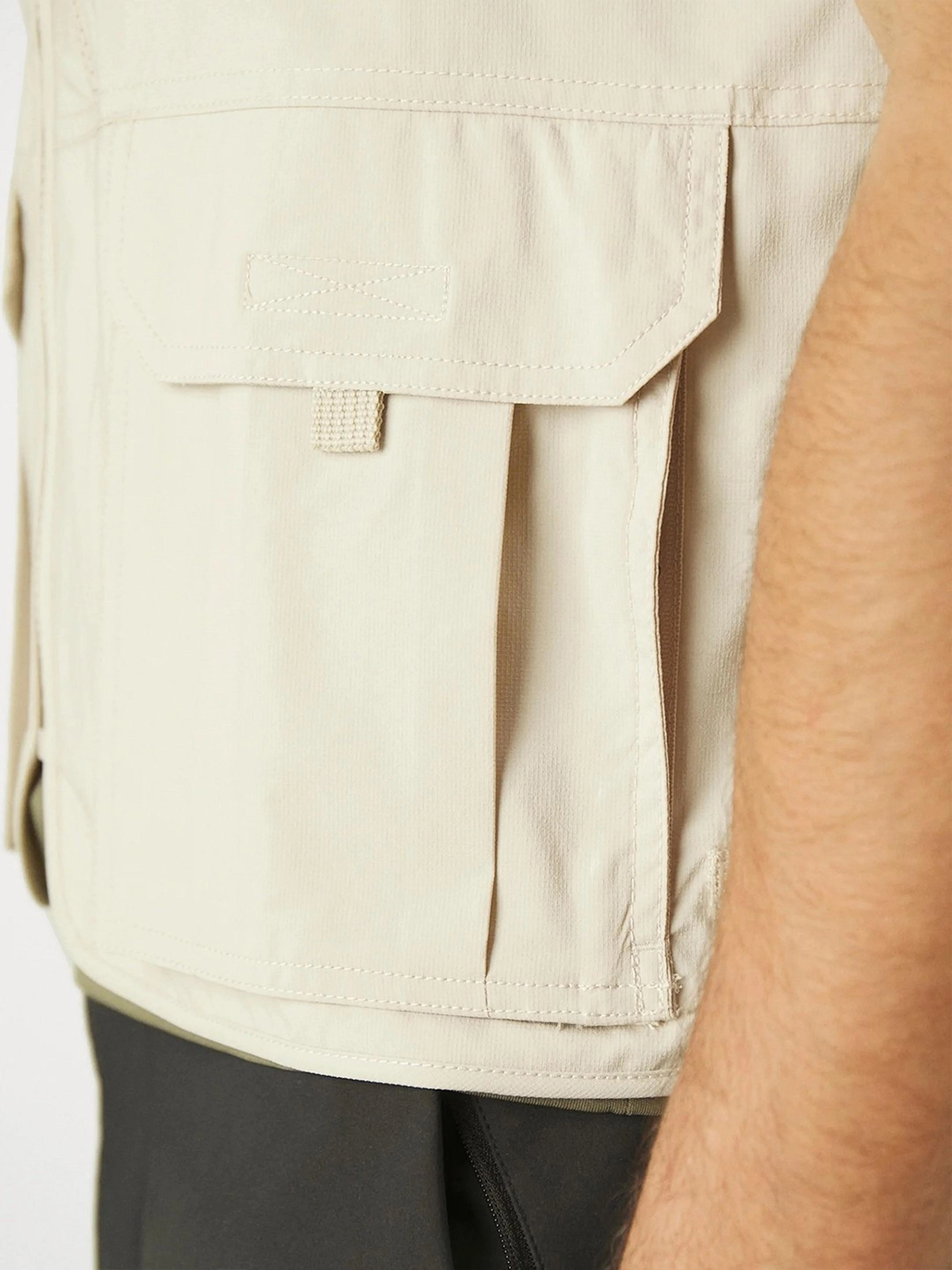 Columbia Men Brown Silver Ridge Utility Vest (Sun Protection) - Image 8