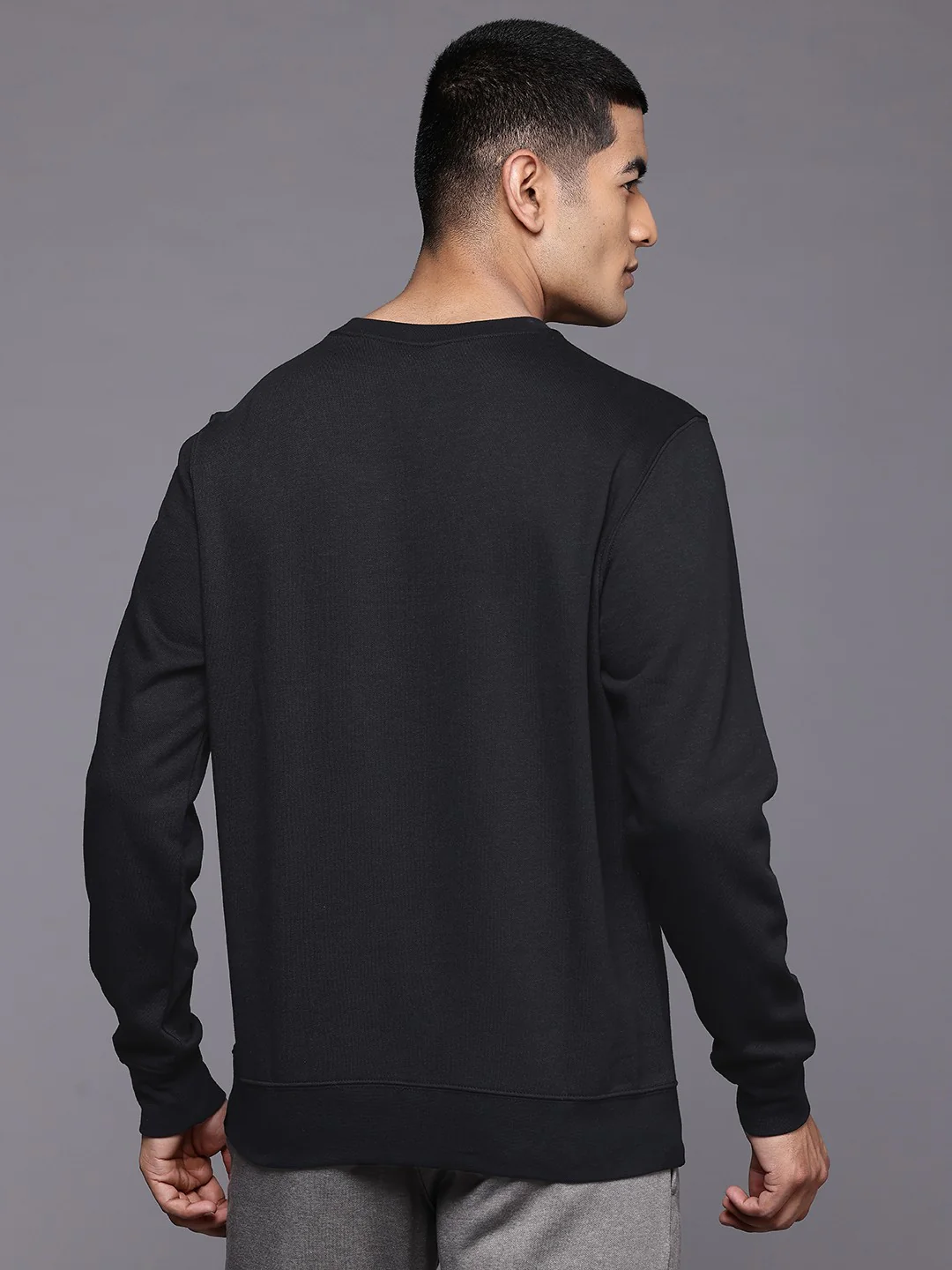 Columbia Men Black Beaumount Crew - Image 2