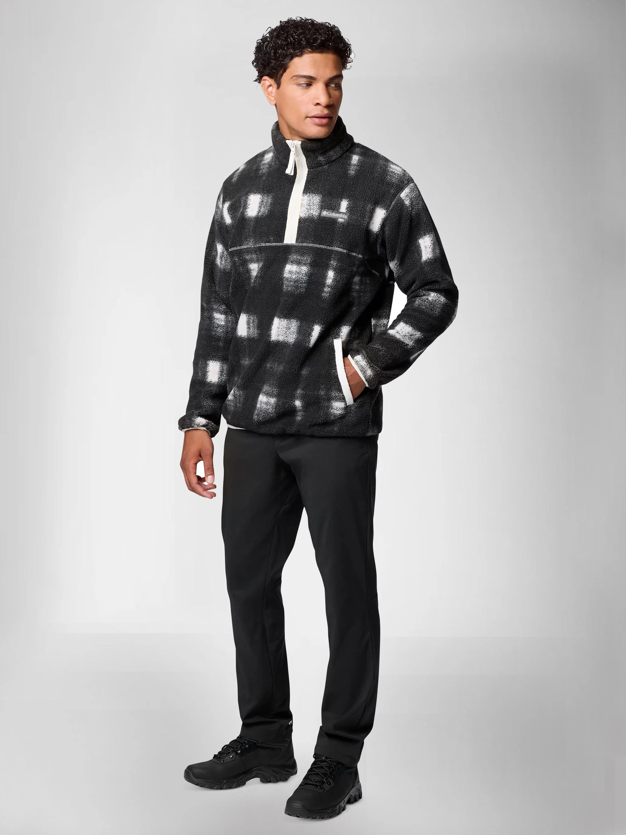 Columbia Men Black Sage Peak Chino Pant - Image 5