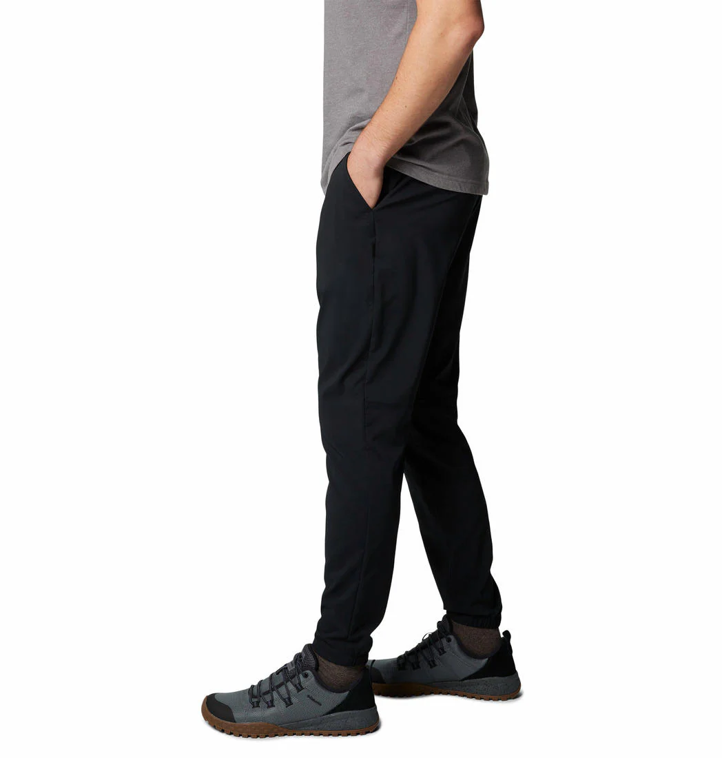 Columbia Men Black Sage Peak Tapered Chino Pant - Image 4