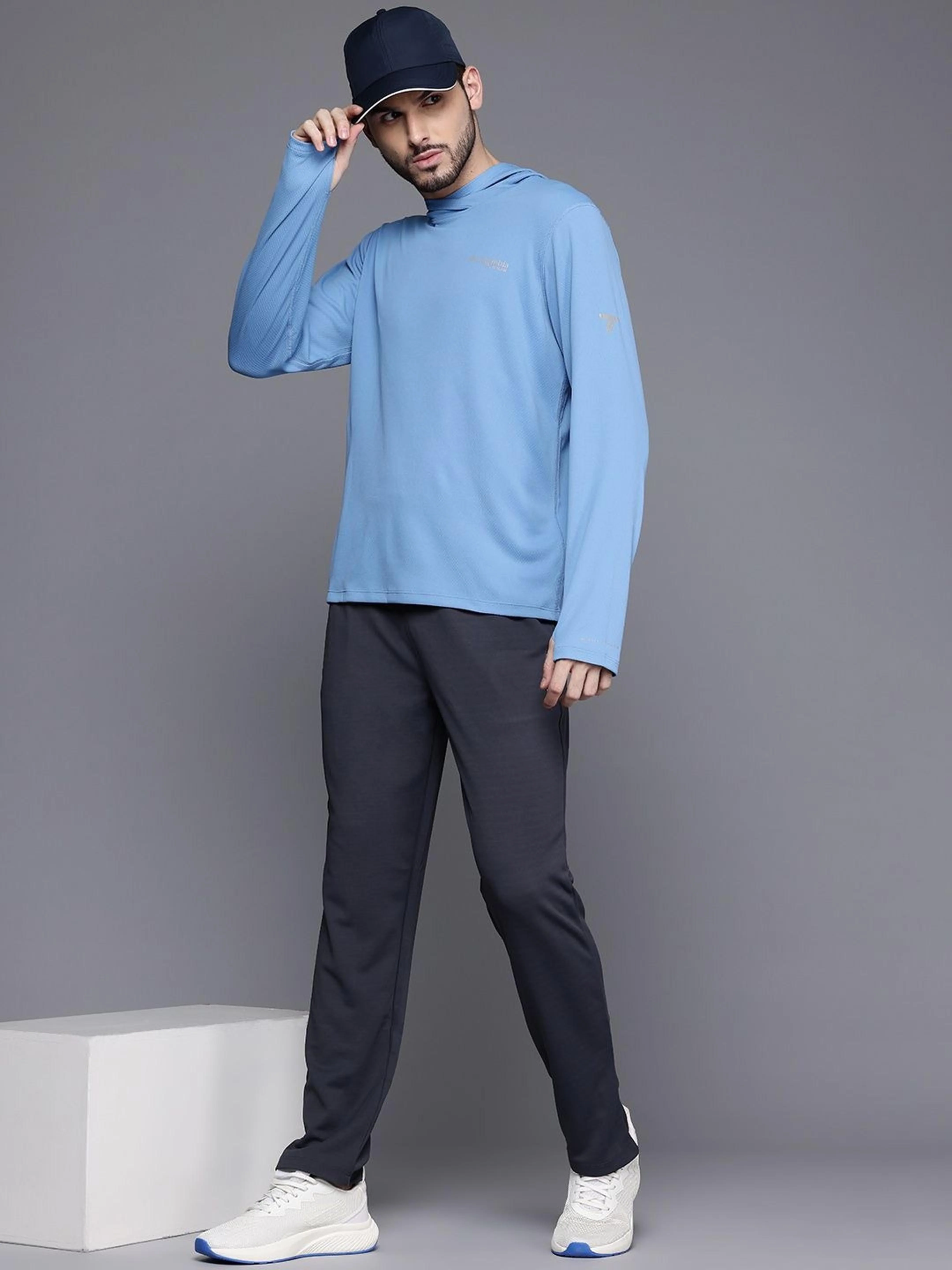 Columbia Men Blue Summit Valley Hoodie (Sun Protection) - Image 6