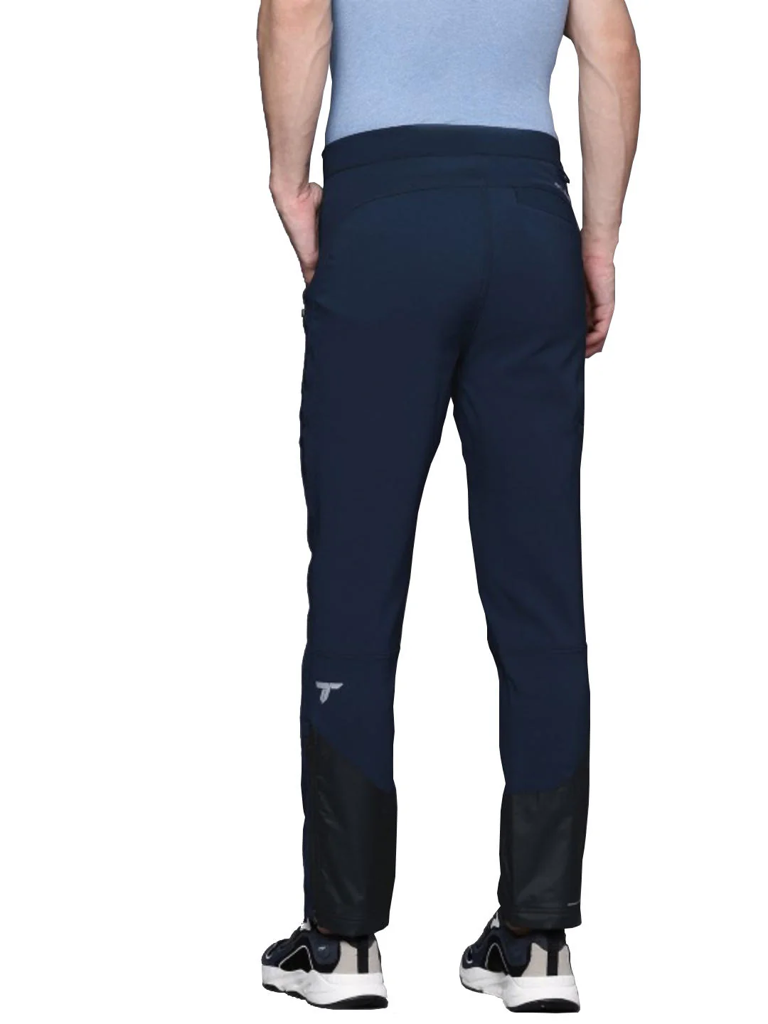 Columbia Men Blue Vast Canyon Omni-Heat Infinity Softshell Pant - Image 2