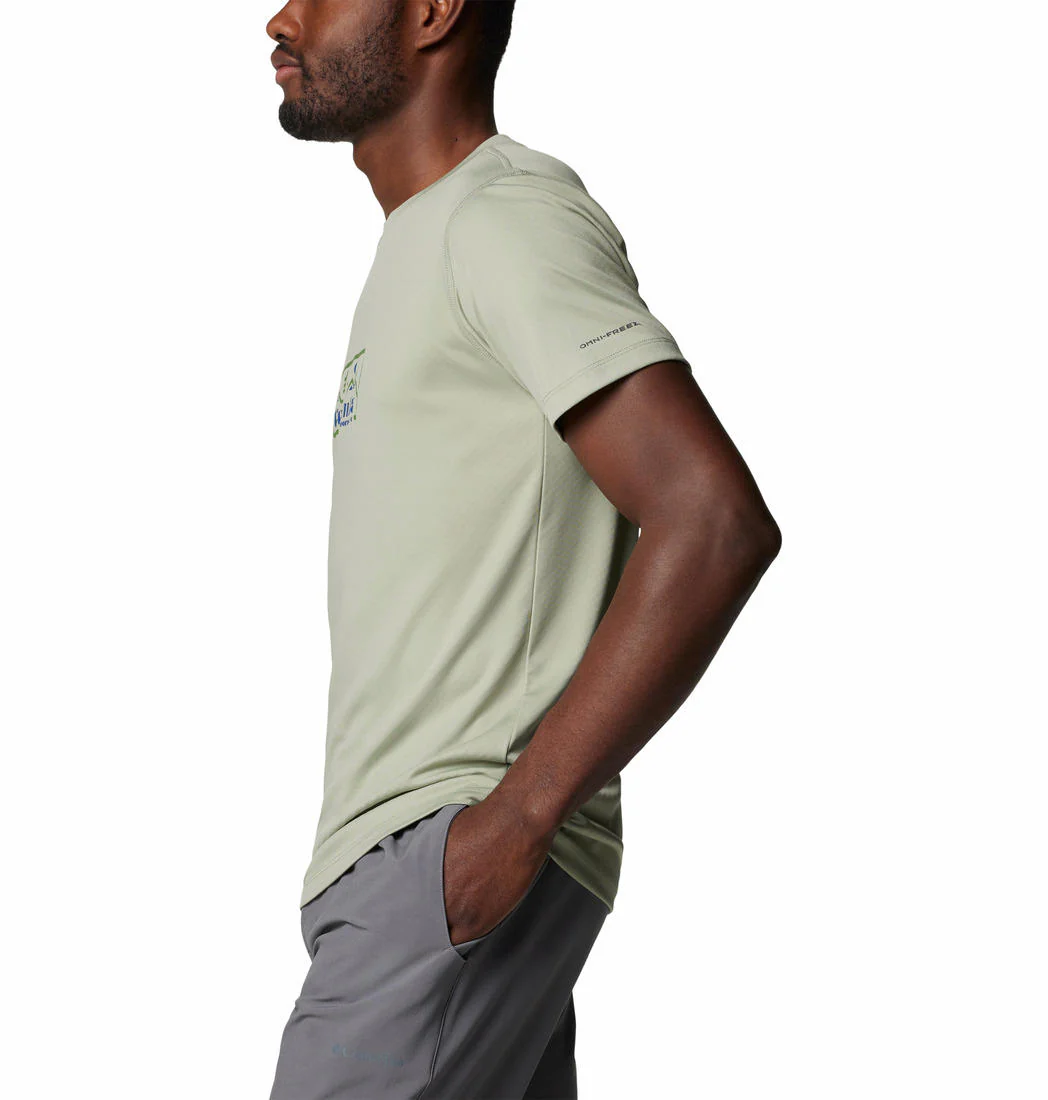 Columbia Men Green Zero Rules Short Sleeve Graphic Shirt - Image 4