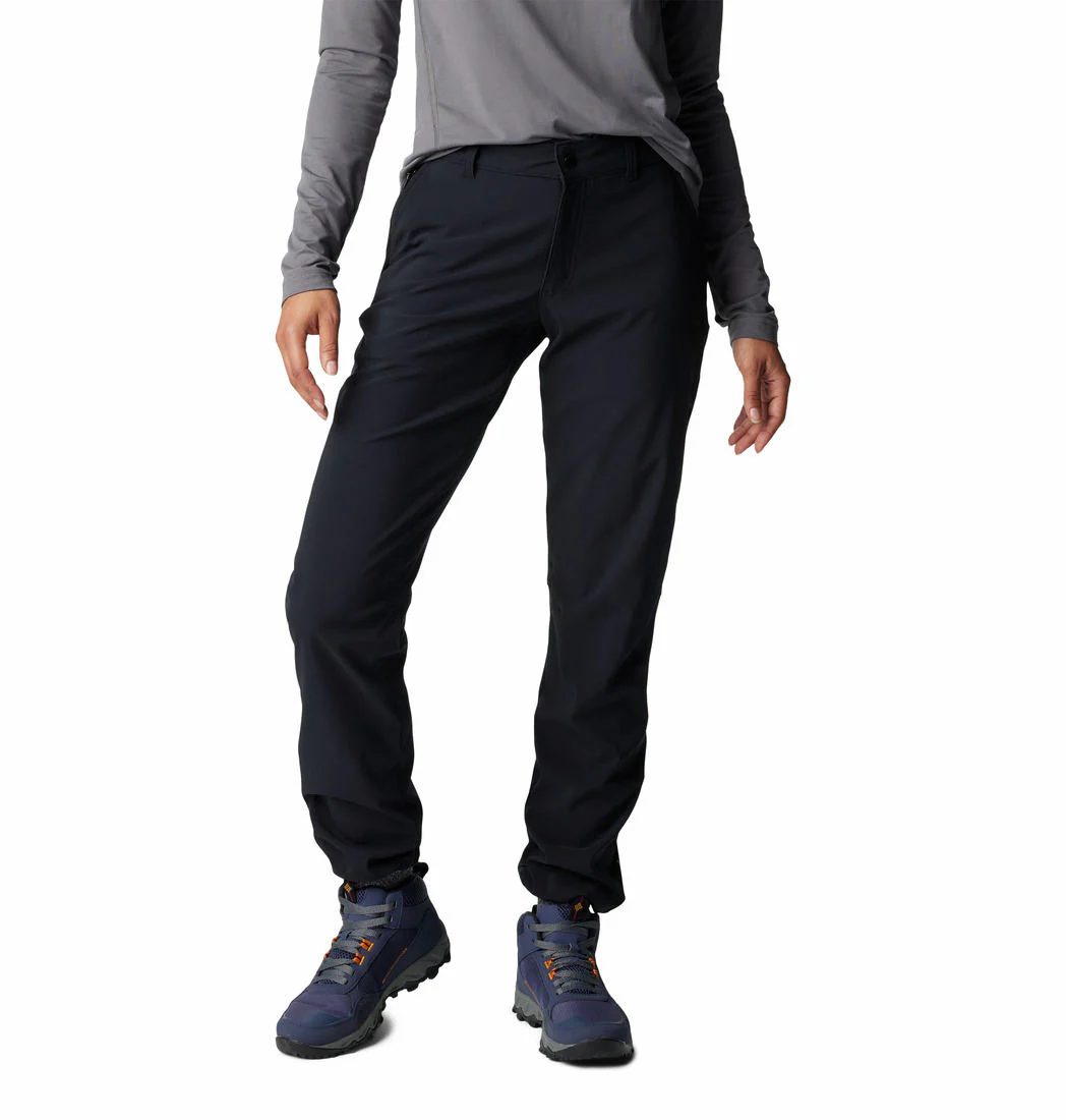 Columbia Women Black Back Beauty Softshell Pant - Image 6