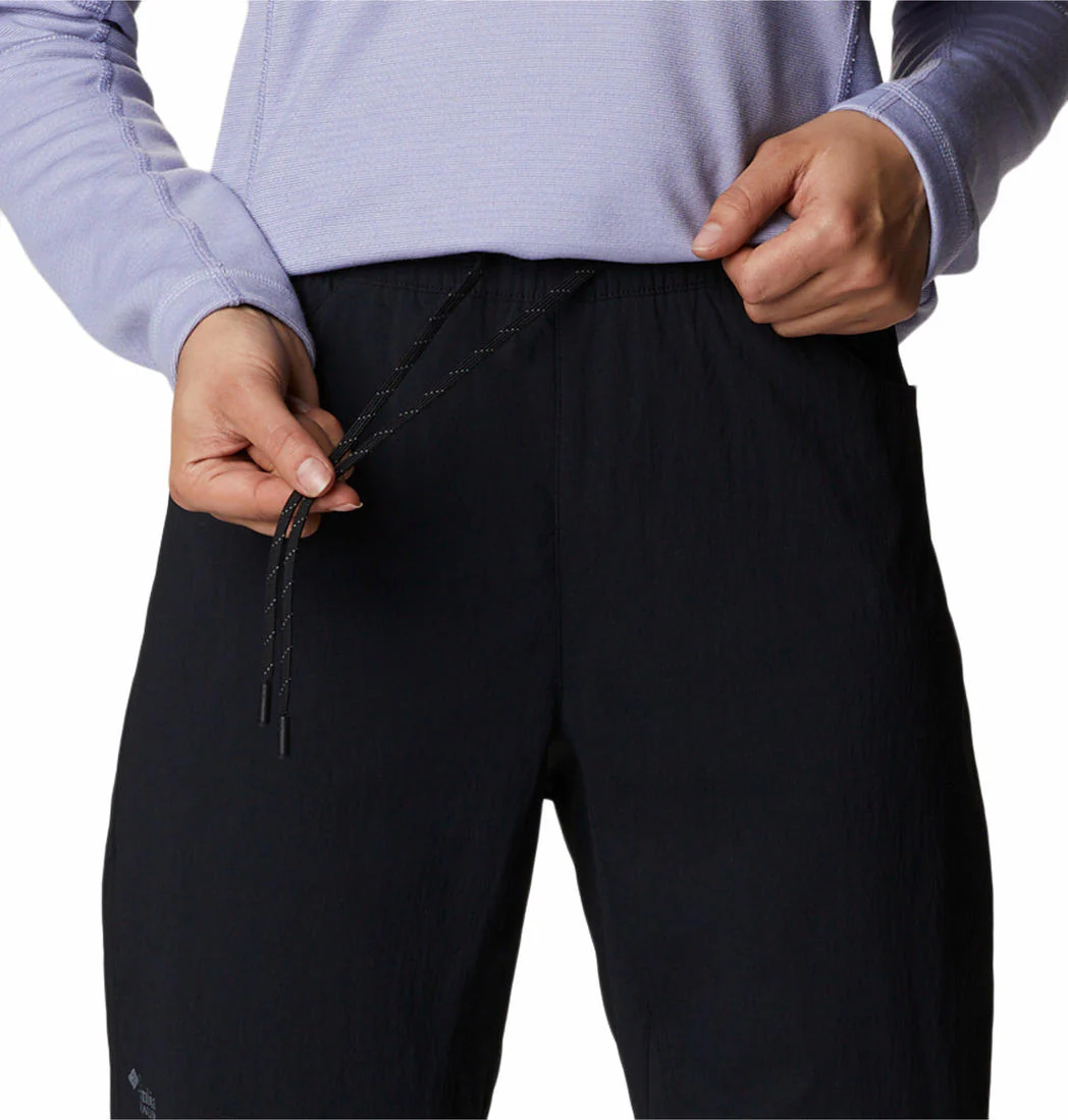 Columbia Women Black W Titan Pass Lightweight Pant (Sun Protection) - Image 4