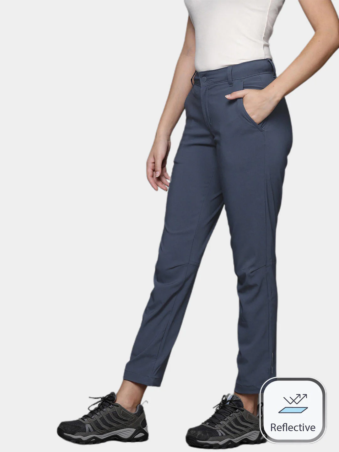 Columbia Women Navy Blue Back Beauty Softshell Pant - Image 11