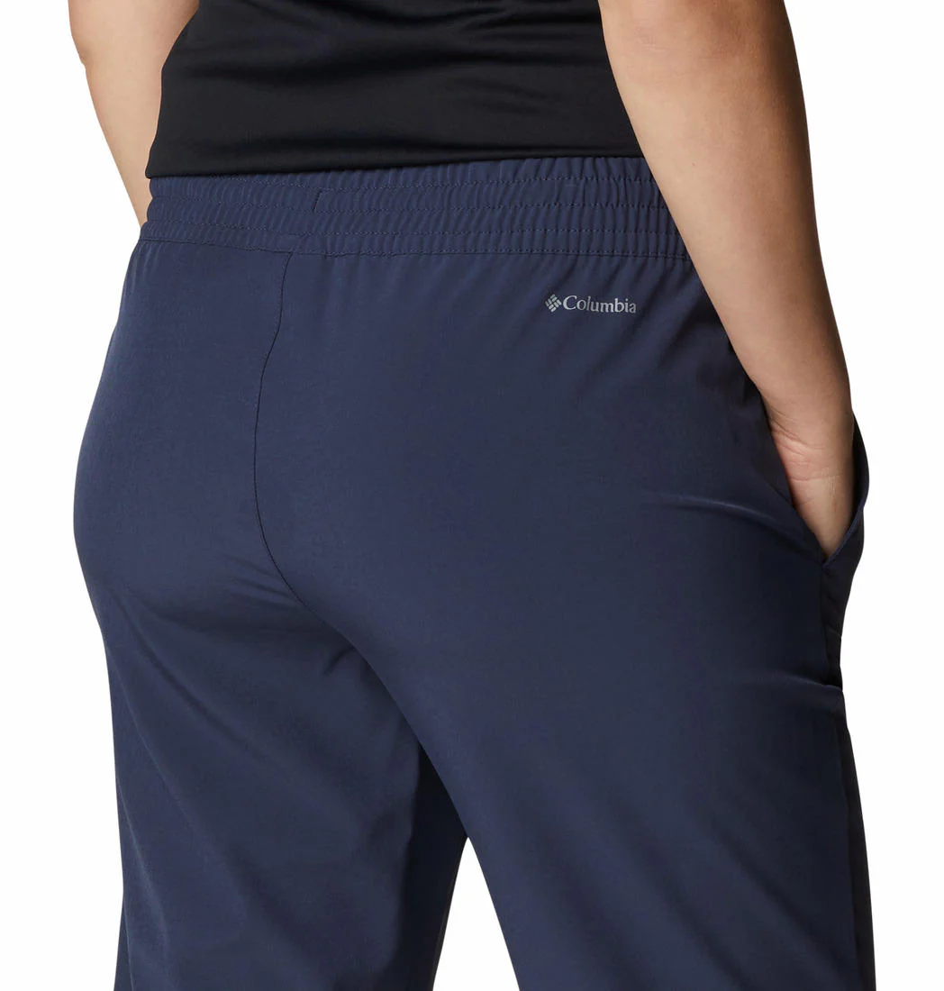 Columbia Women Navy Blue Columbia Hike Pant (Sun Protection) - Image 3