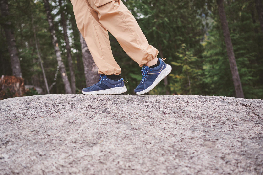 Columbia Women Navy Blue NOVO TRAIL - Image 6