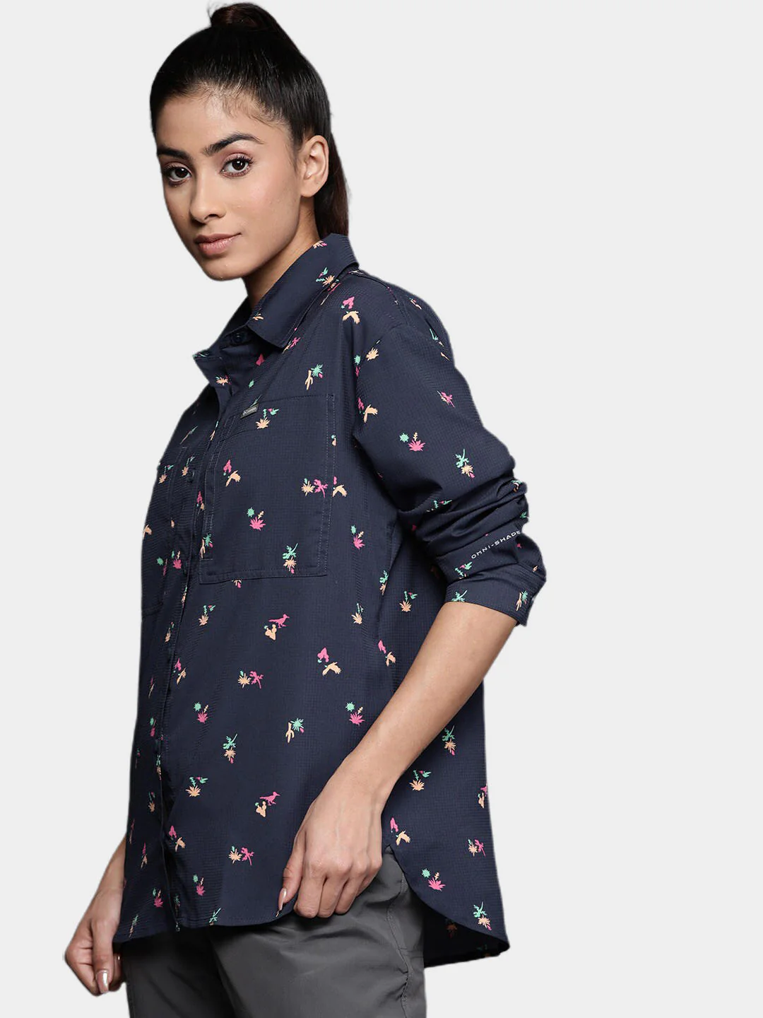 Columbia Women Navy Blue Silver Ridge Utility Patterned LS Shirt (Sun Protection) - Image 11