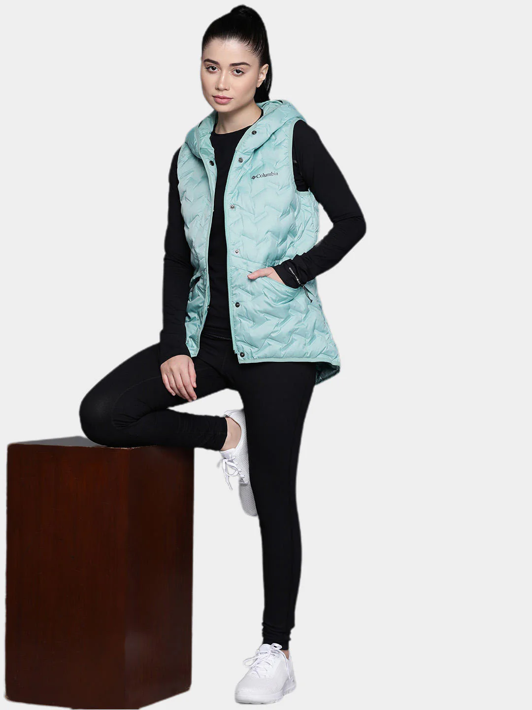 Columbia Women Blue Delta Ridge Hooded Vest - Image 10