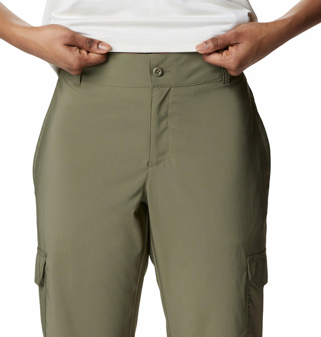 Columbia Women Green Silver Ridge Utility Capri (Sun Protection) - Image 2