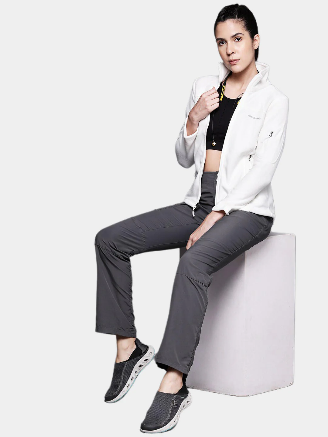 Columbia Women White Fast Trek II Jacket - Image 11