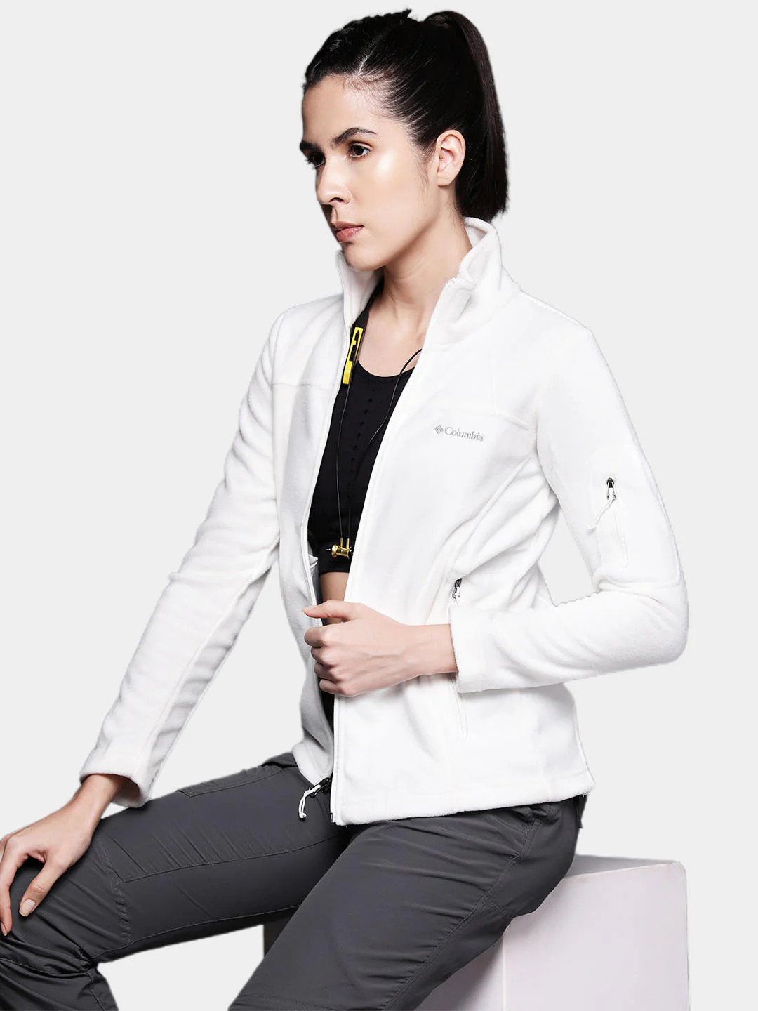 Columbia Women White Fast Trek II Jacket - Image 9