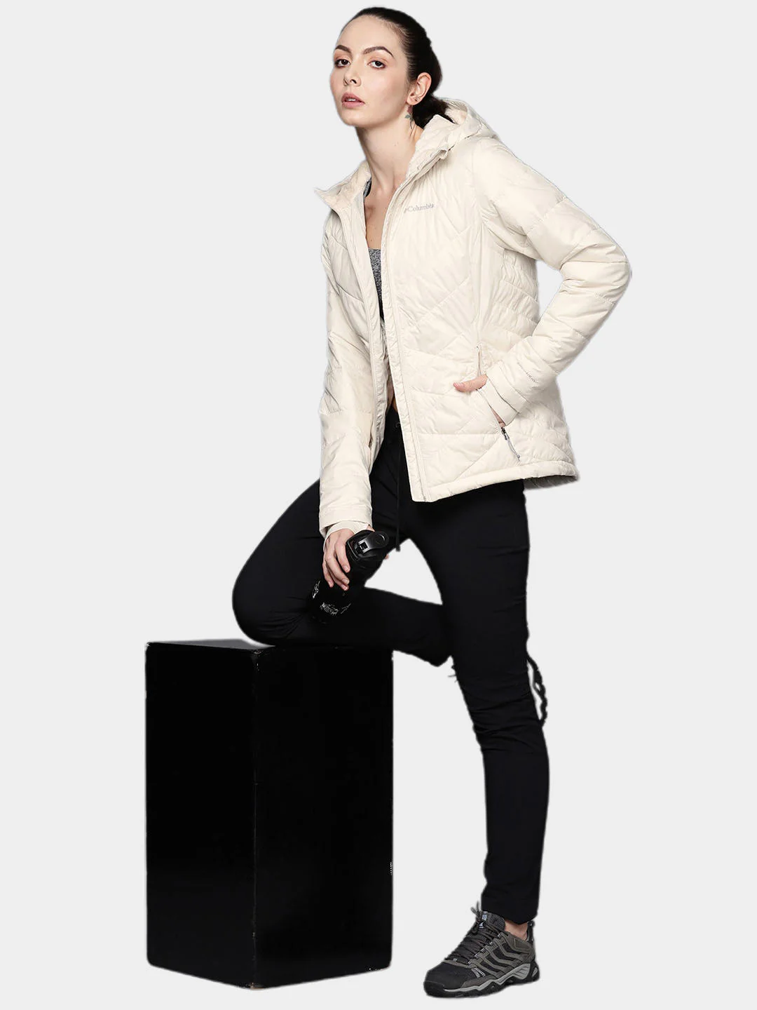Columbia Women White Heavenly Hooded Jacket - Image 11