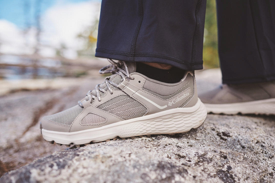Columbia Women White NOVO TRAIL - Image 7