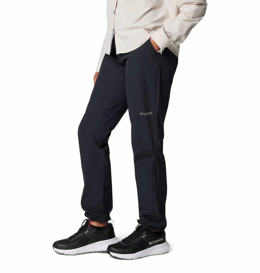 Columbia Women Black Summit Valley Pant II (Sun Protection) - Image 3