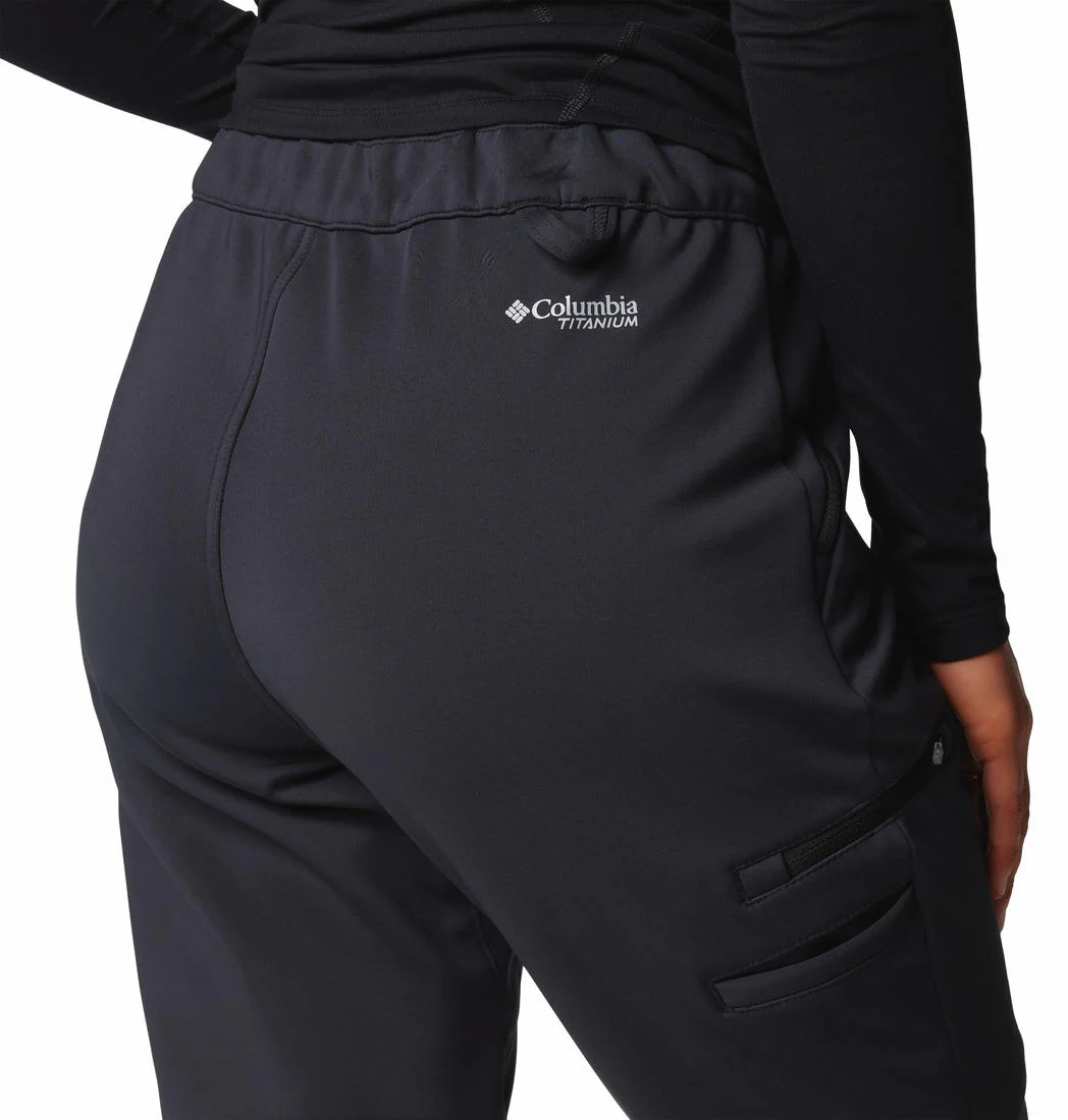 Columbia Women Black Vast Canyon High-Rise Softshell Pant - Image 6