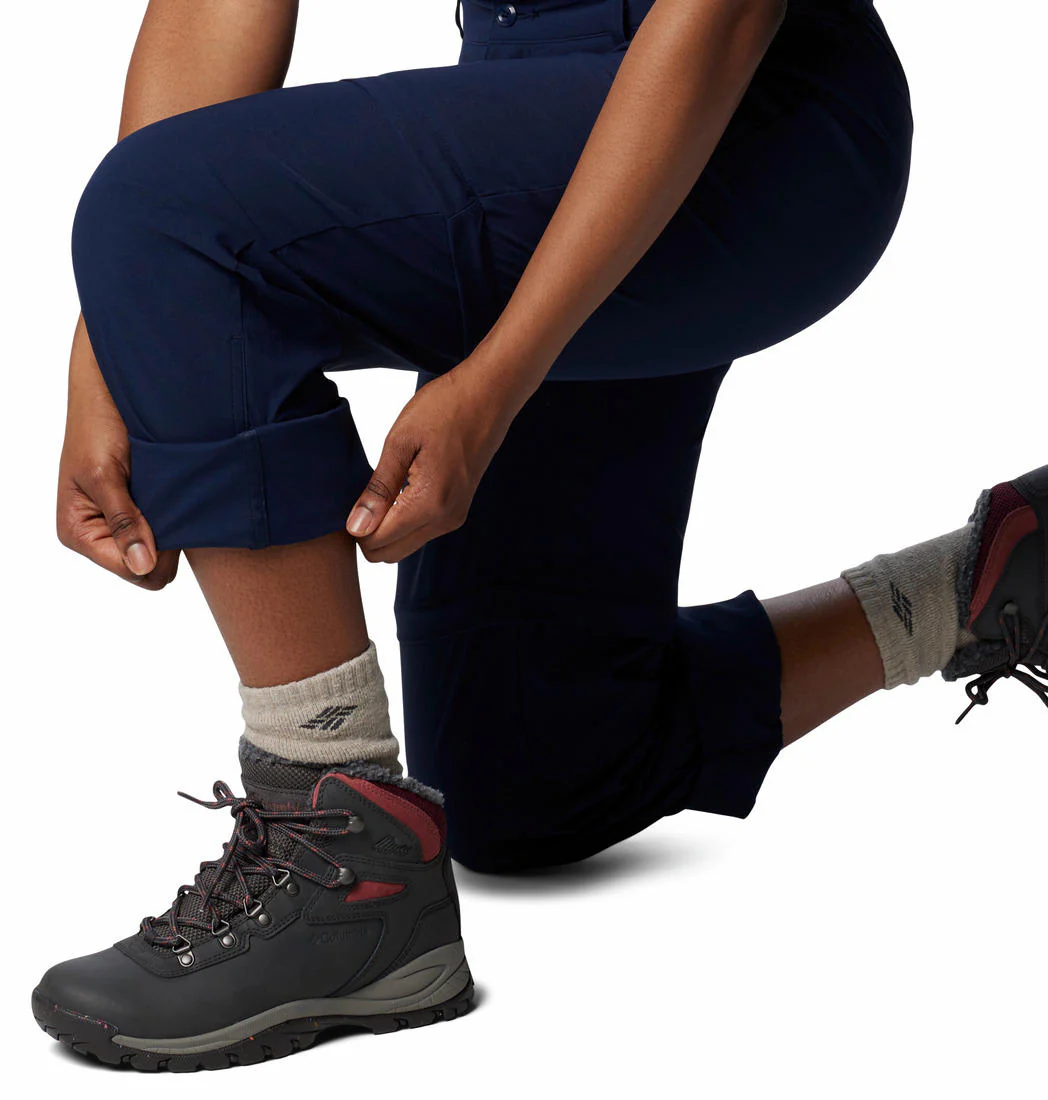 Columbia Women Blue Leslie Falls Convertible Pant - Image 7