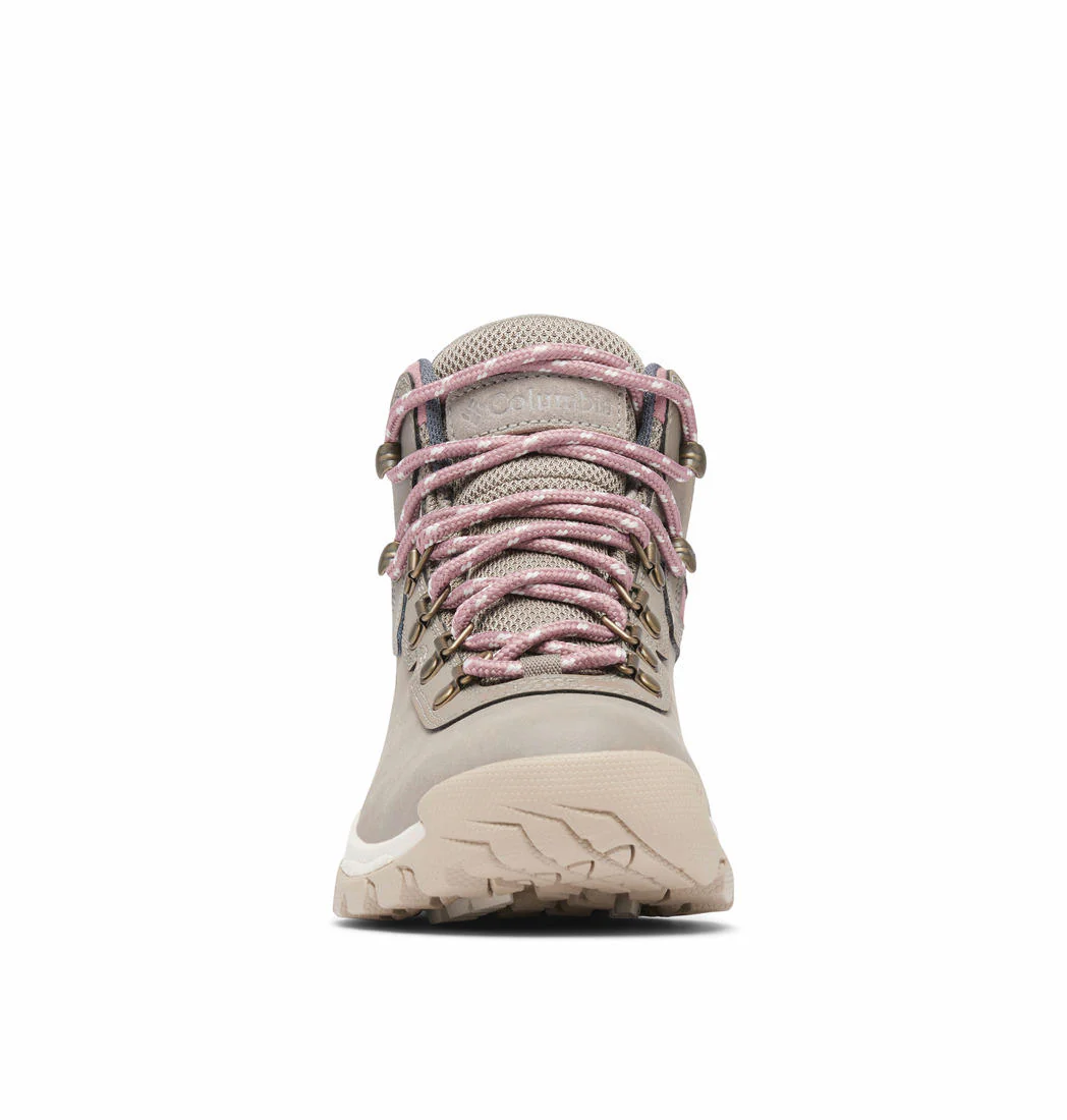 Columbia Women Black NEWTON RIDGE PLUS - Image 3