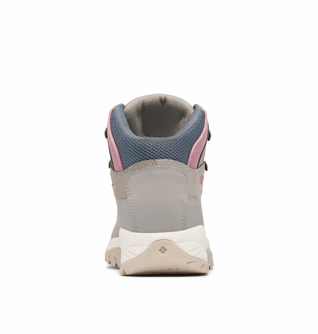 Columbia Women Black NEWTON RIDGE PLUS - Image 4