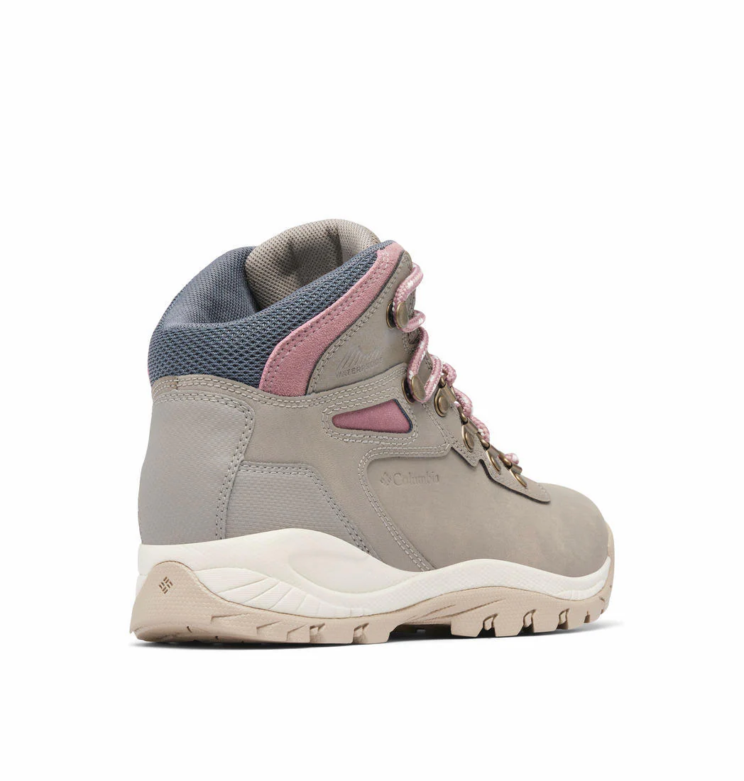 Columbia Women Black NEWTON RIDGE PLUS - Image 9
